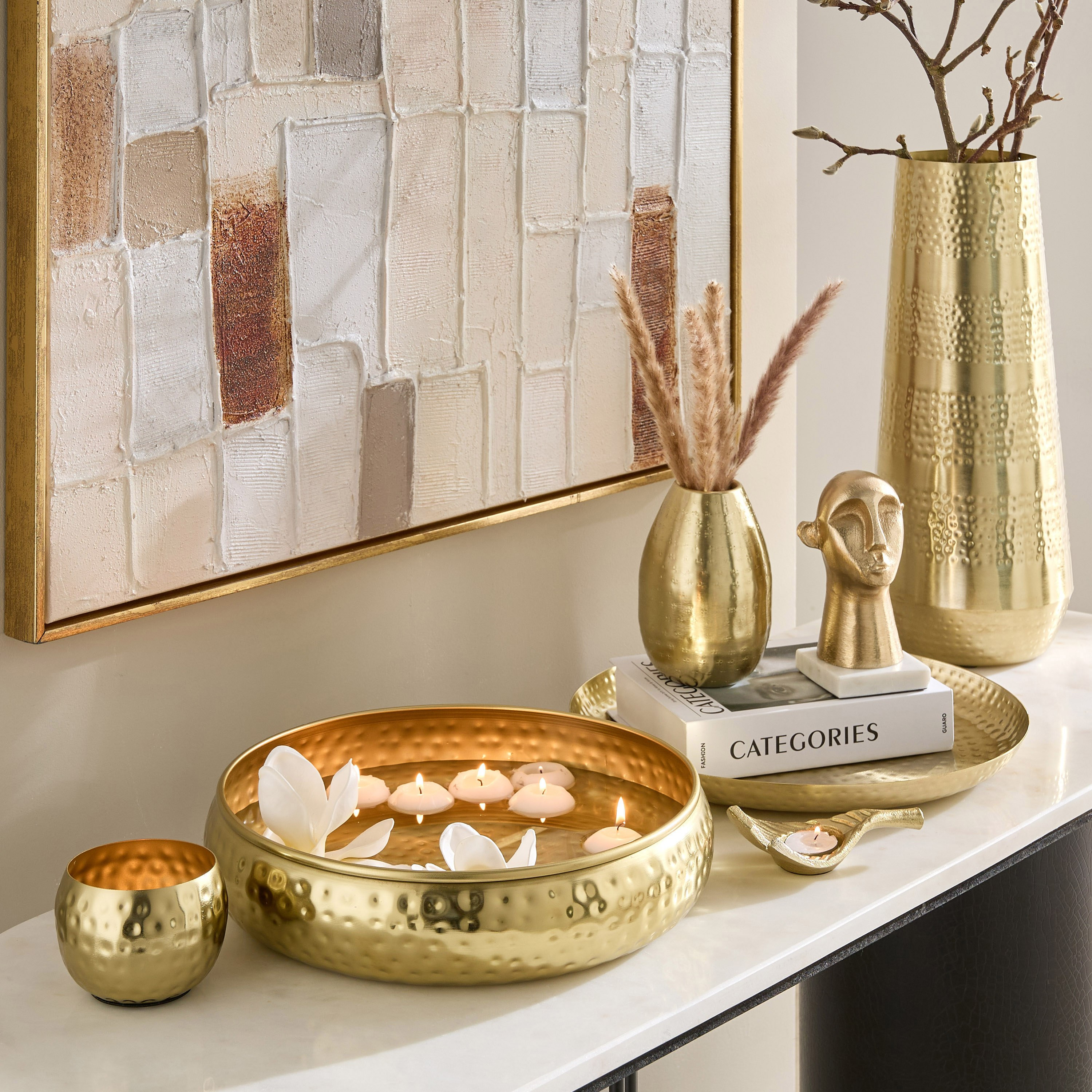 Avya Metal Hammered Round Tray - 35x35x4 cm-PROMO_HB_AE_B1G1_250925-image-4