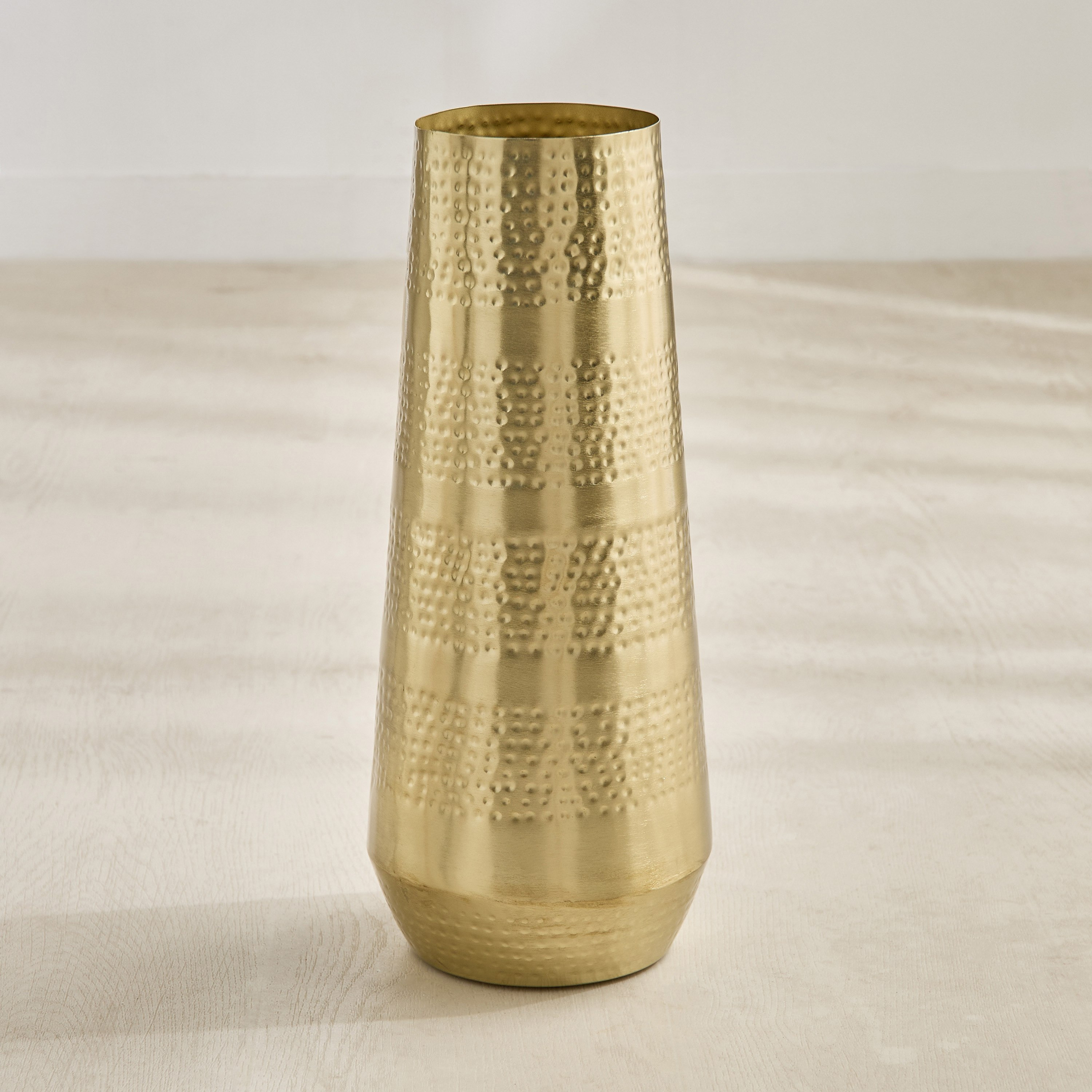Avya Metal Hammered Floor Vase - 17x17x42 cm-hbxbedroom-decorandaccessories-vases-image-2