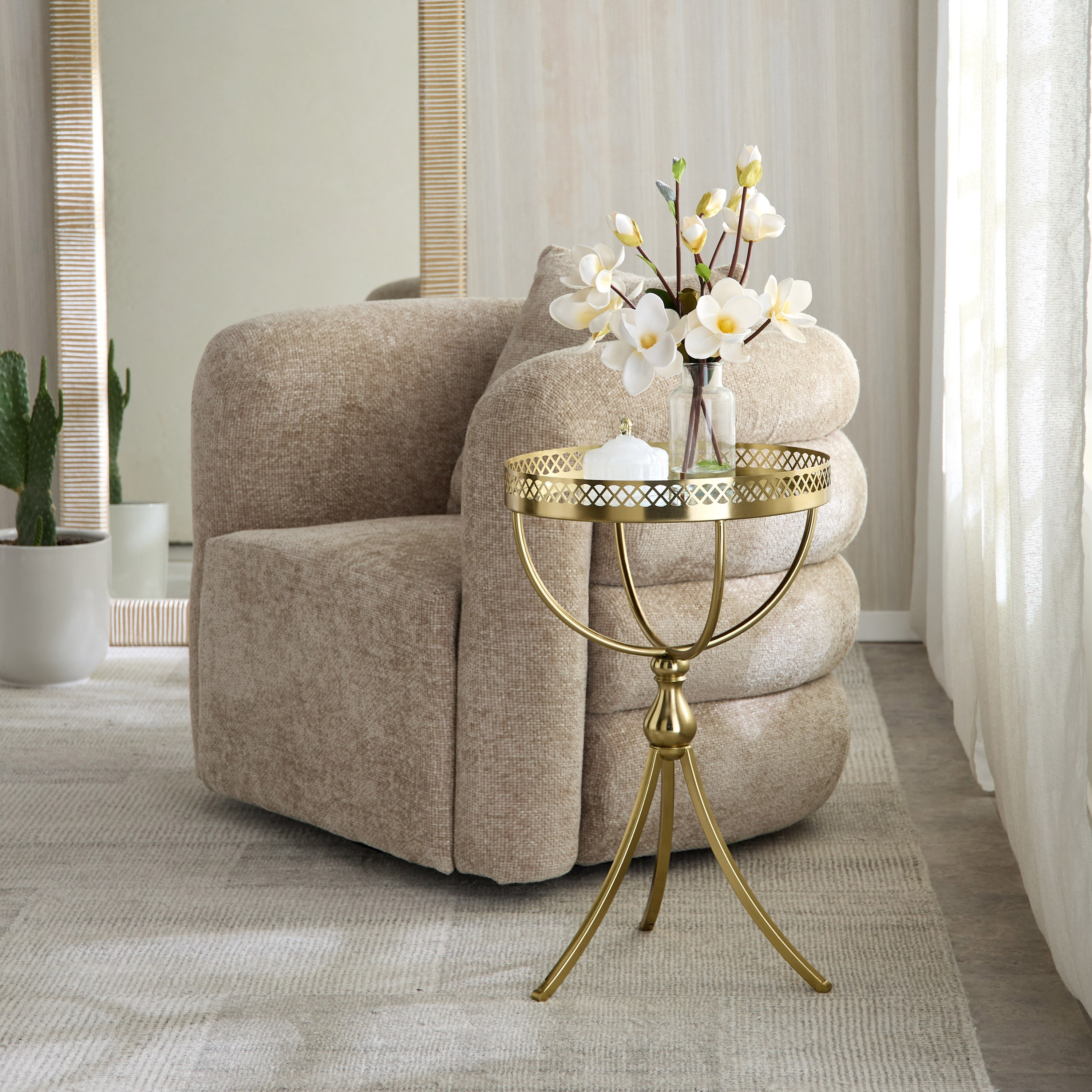 Vendra Mandrel Mirror Top Accent Table-hbxfurniture-livingroom-endtables-image-5