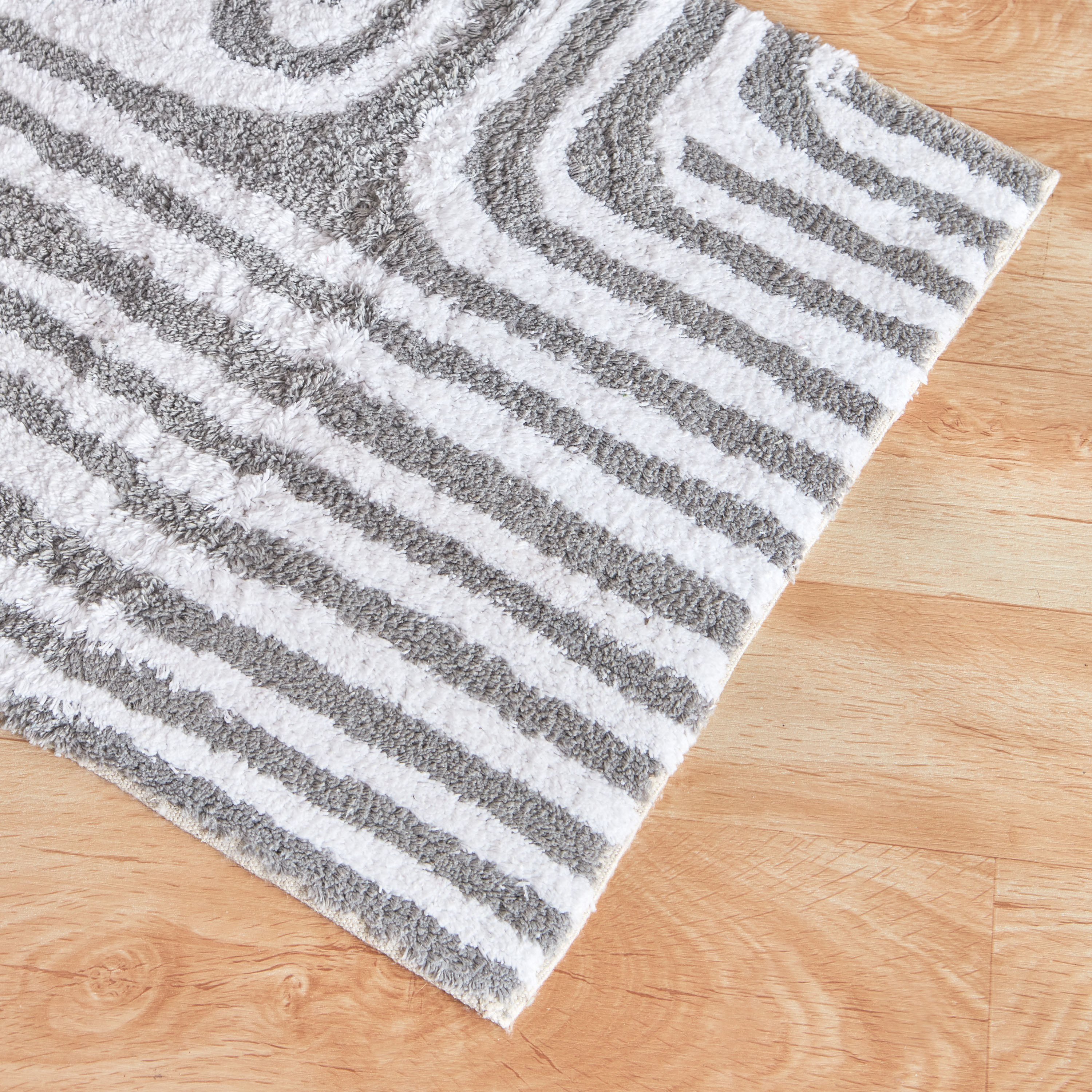 سجادة حمام قطن نيكو من ميلتون - 50x80 سم-hbxhomeware-kidsessentials-kidsbathmatsandtubmats-image-2