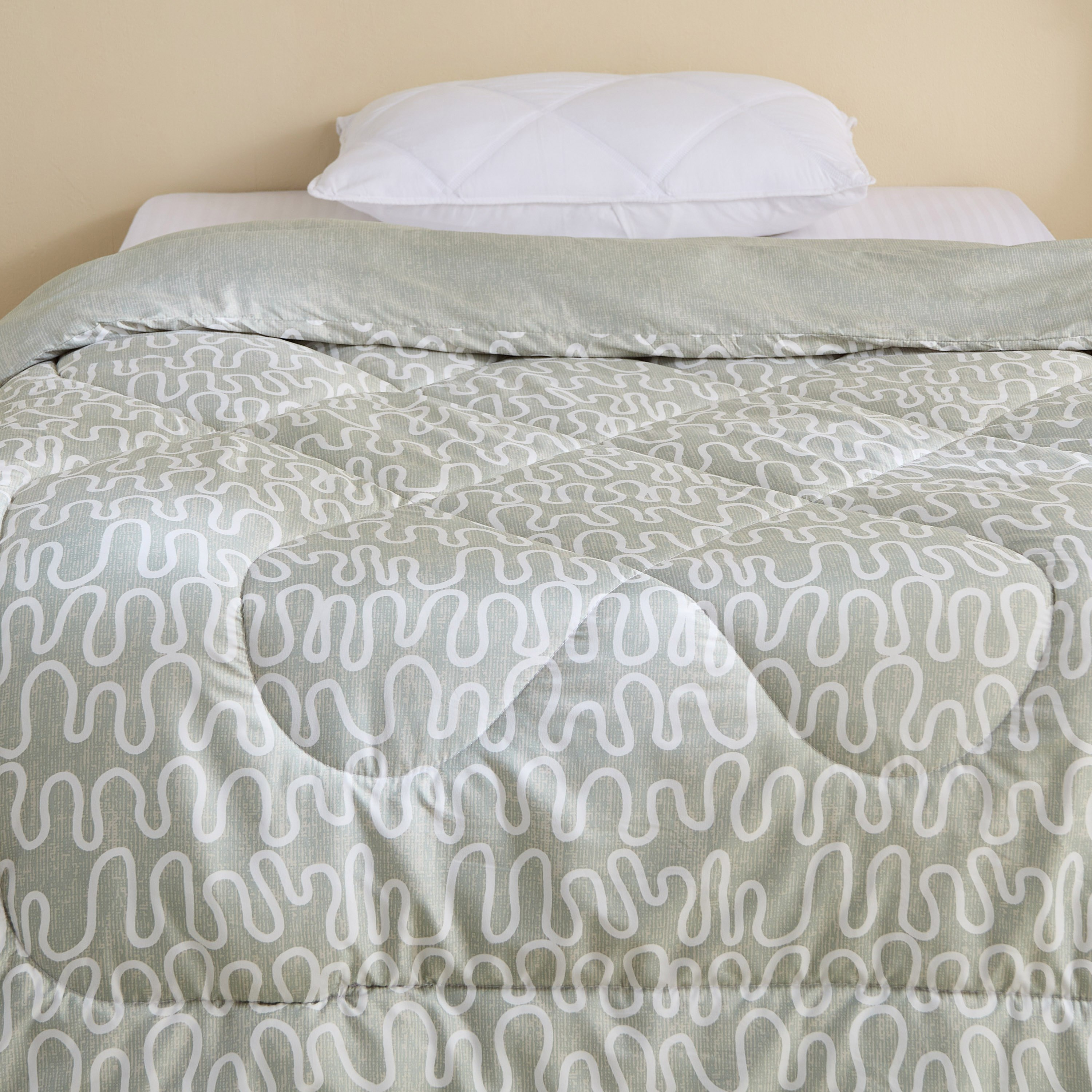 لحاف فردي من الألياف الدقيقة حال من ماتريكس - 135x220 سم-hbxhomeware-hbxbedroom-image-2