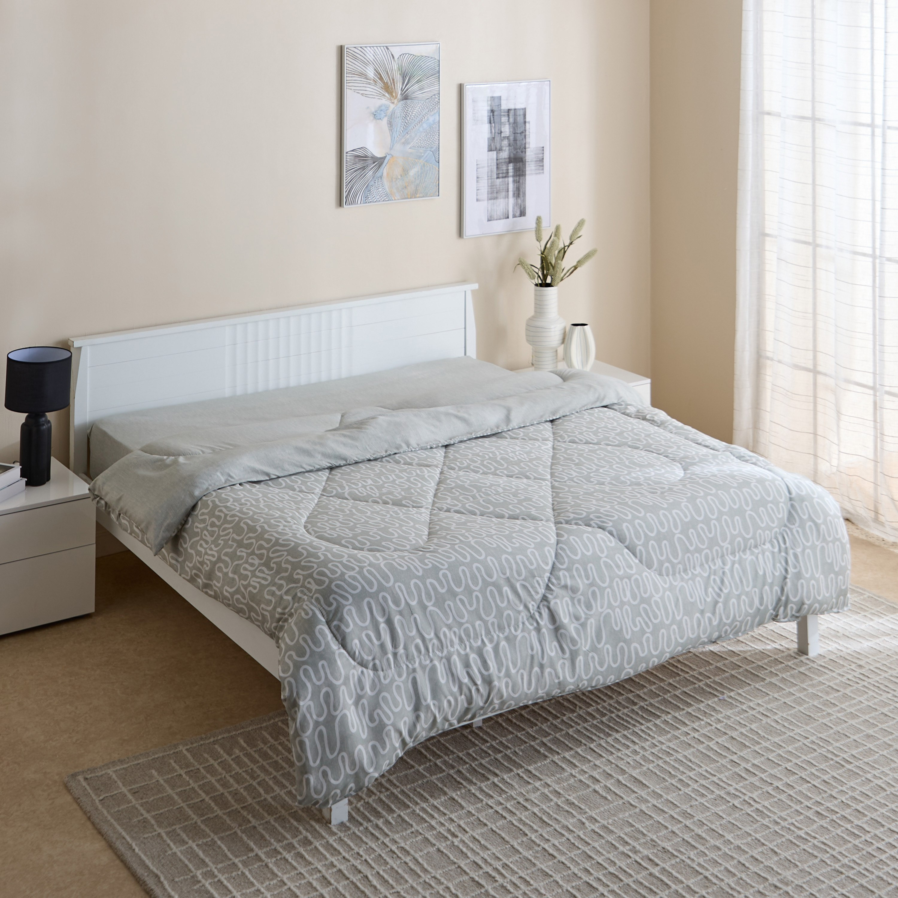 Matrix Halle Microfiber Queen Comforter - 200x240 cm-hbxhomeware-hbxbedroom-image-1