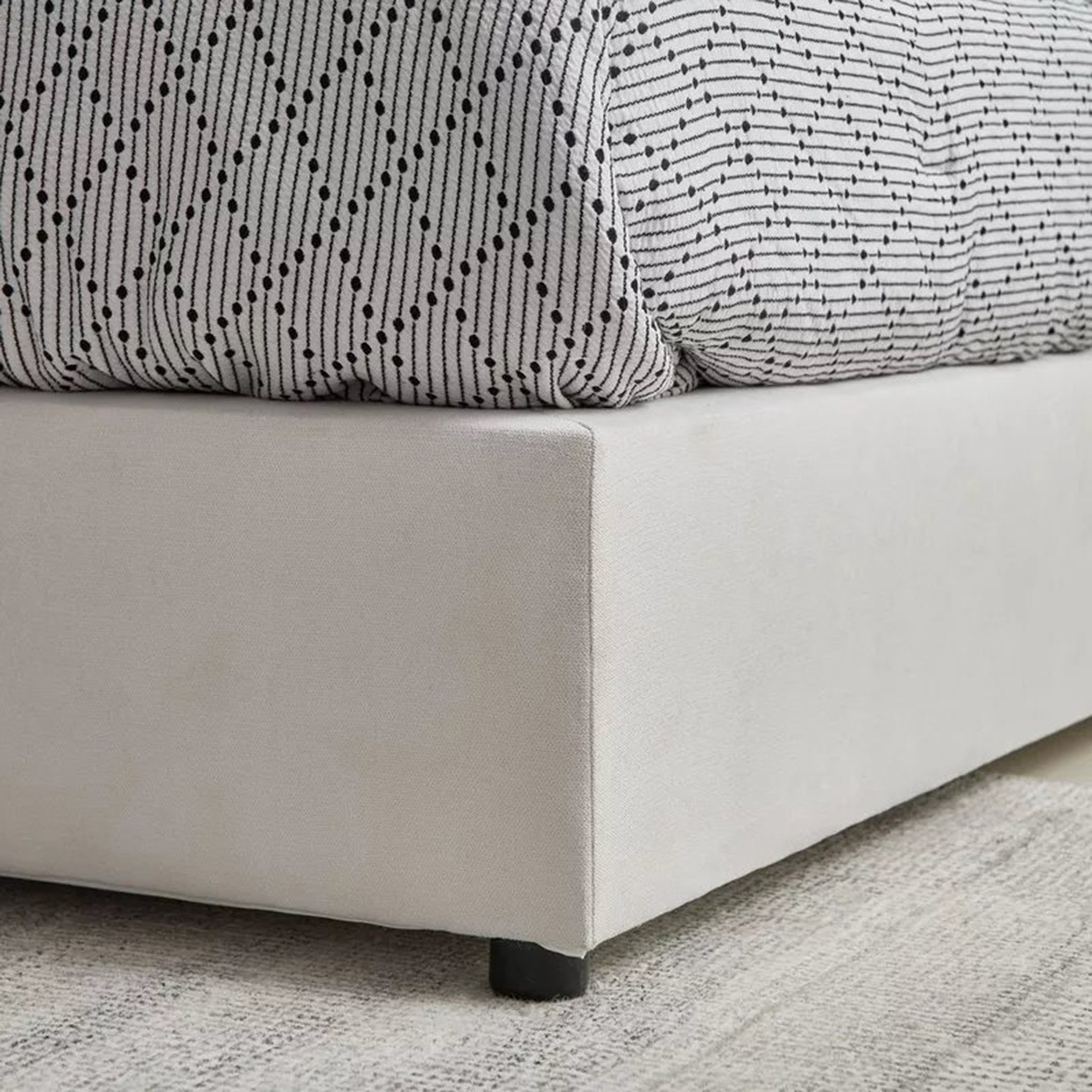 Movo Curvy Wing Back Single Upholstered Bed - 90x200 cm-hbxkidsandyouth-bedsandbedsets-beds-single-image-4