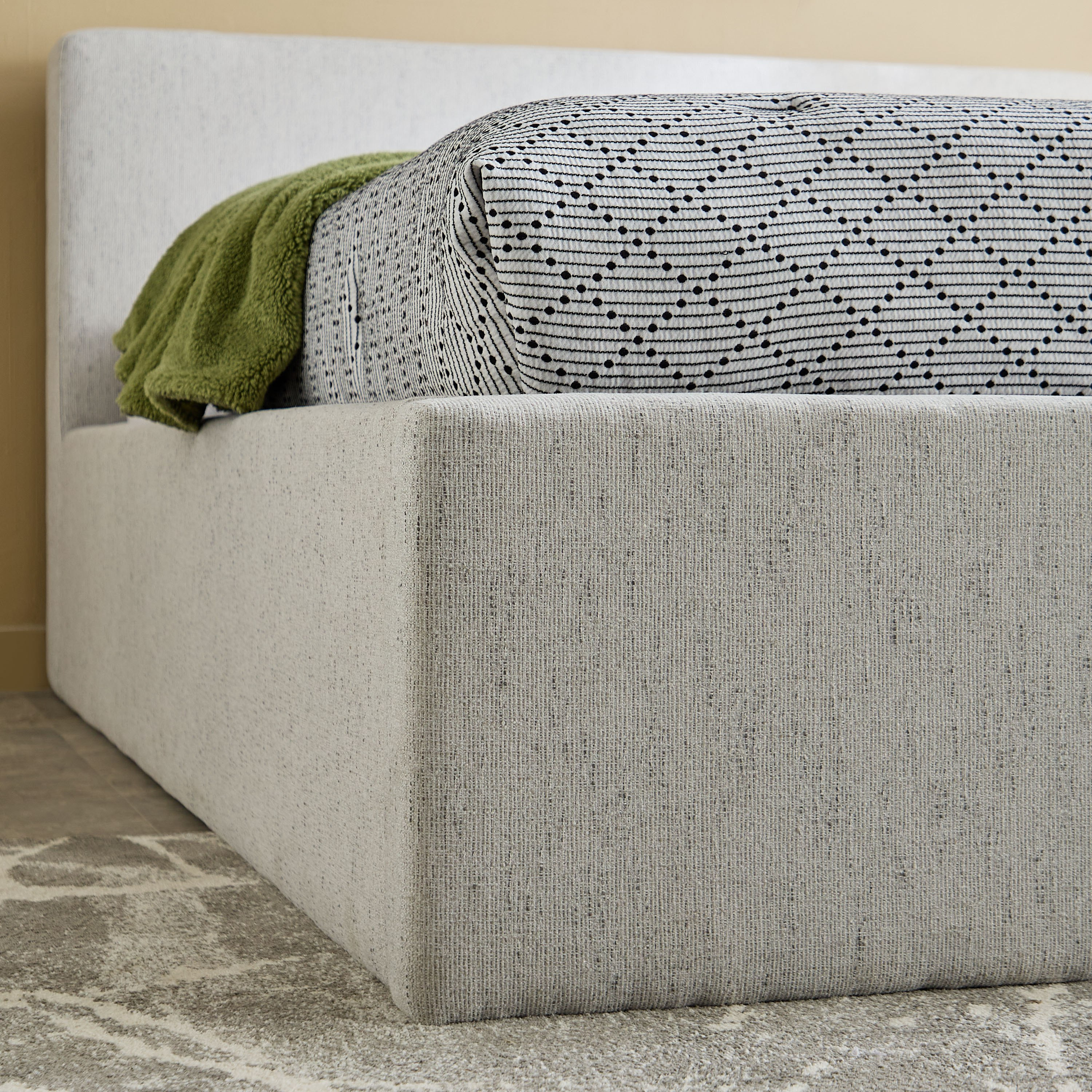 Liberty Upholstered Hydraulic Storage Queen Bed - 160x200 cm-hbxbedroom-bedsandbedsets-beds-queen-image-9