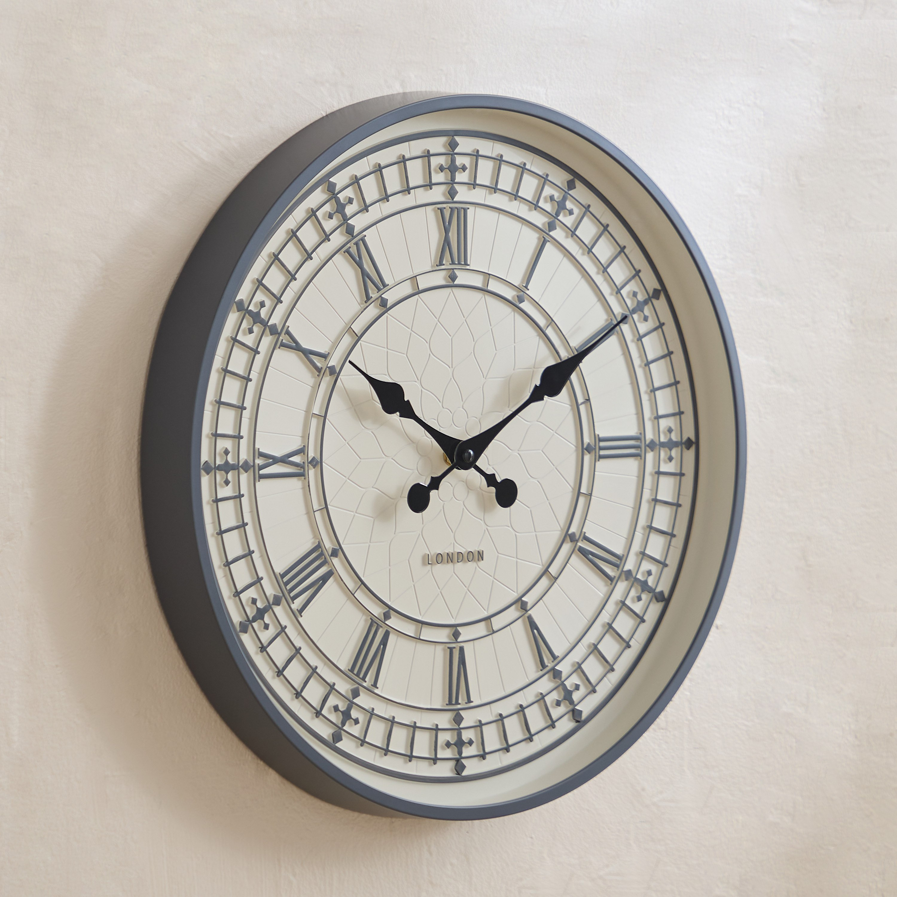 ساعة حائط جلوري من ساراتوجا - 40.6x40.6x4.3 سم-hbxhomeware-hbxdecorandfurnishings-image-1