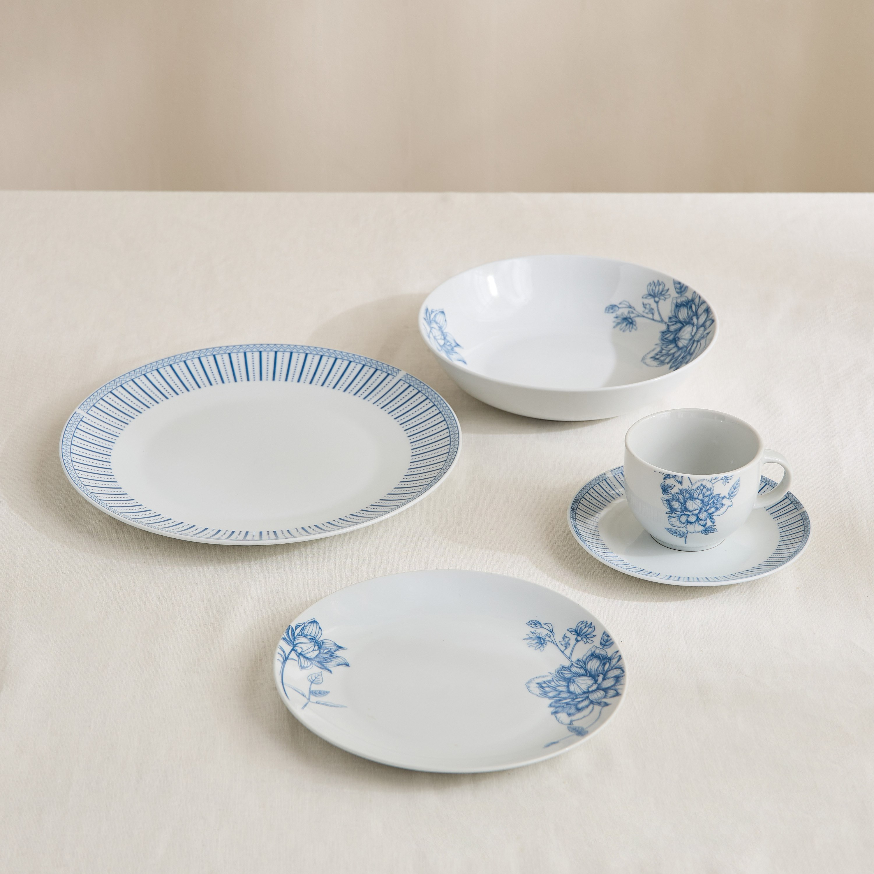 Atlanta 20-Piece Porcelain Floral Dinner Set - Serves 4-hbxhomeware-hbxkitchen-image-2