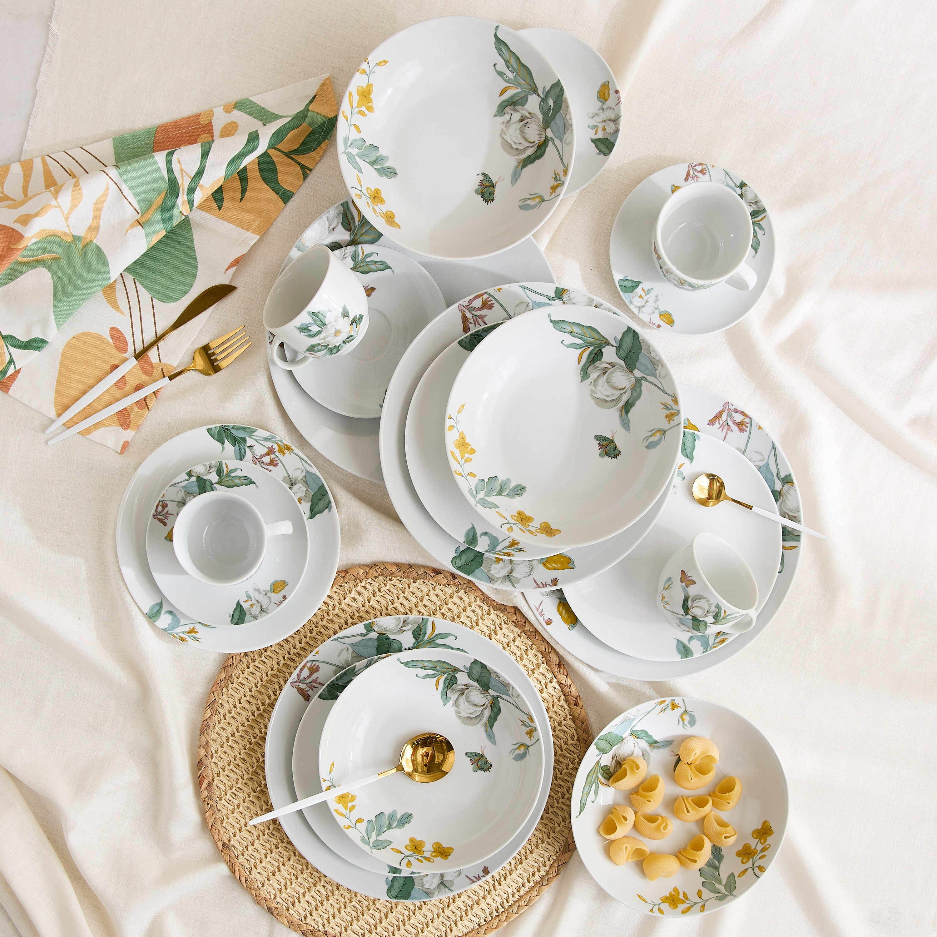 Atlanta 20-Piece Porcelain Flower Dinner Set - Serves 4-hbxhomeware-hbxkitchen-image-1