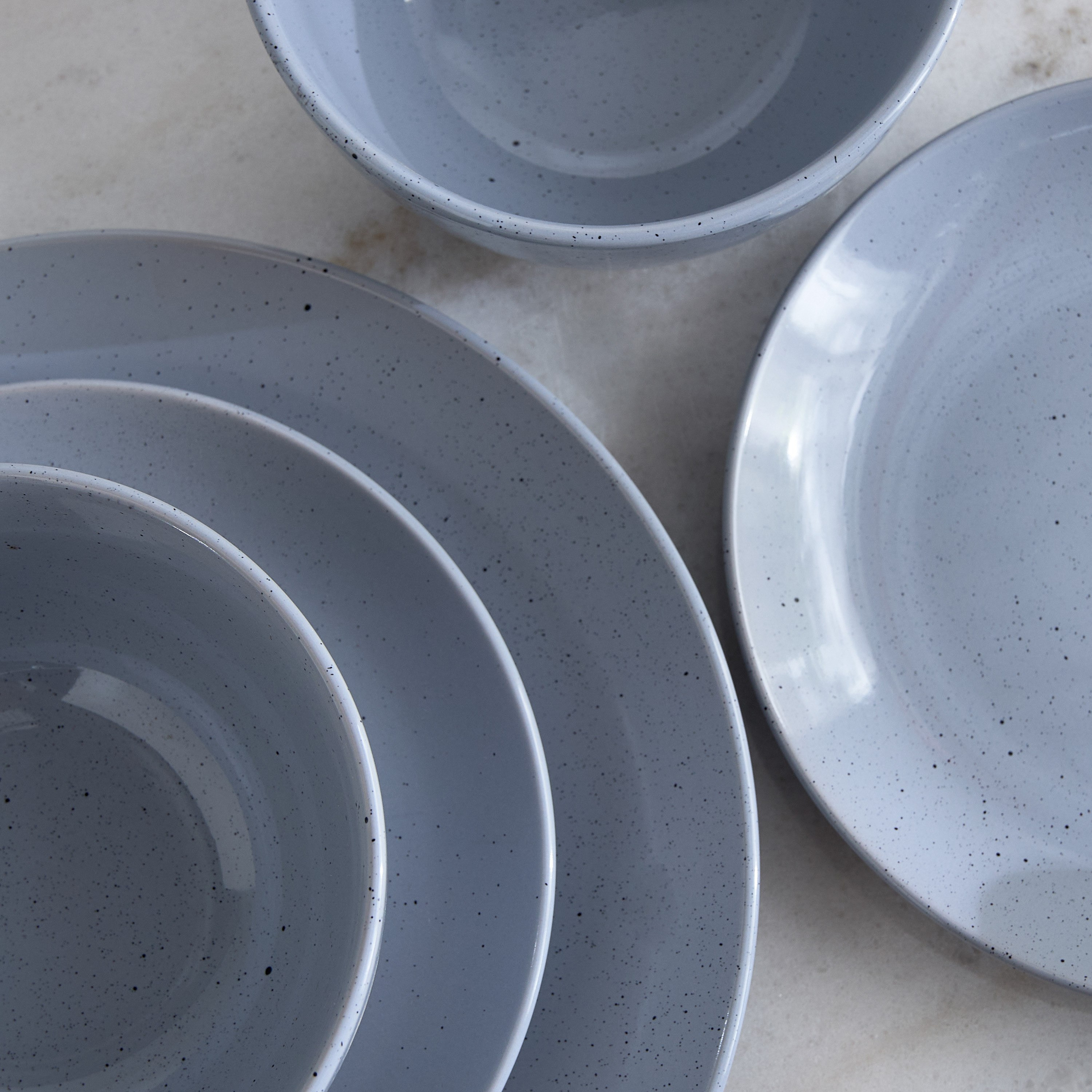 طقم عشاء لامع 12 قطعة من إليجانزا - لـ 4 أفراد-hbxdiningroom-tabletop-dinnersets-image-4