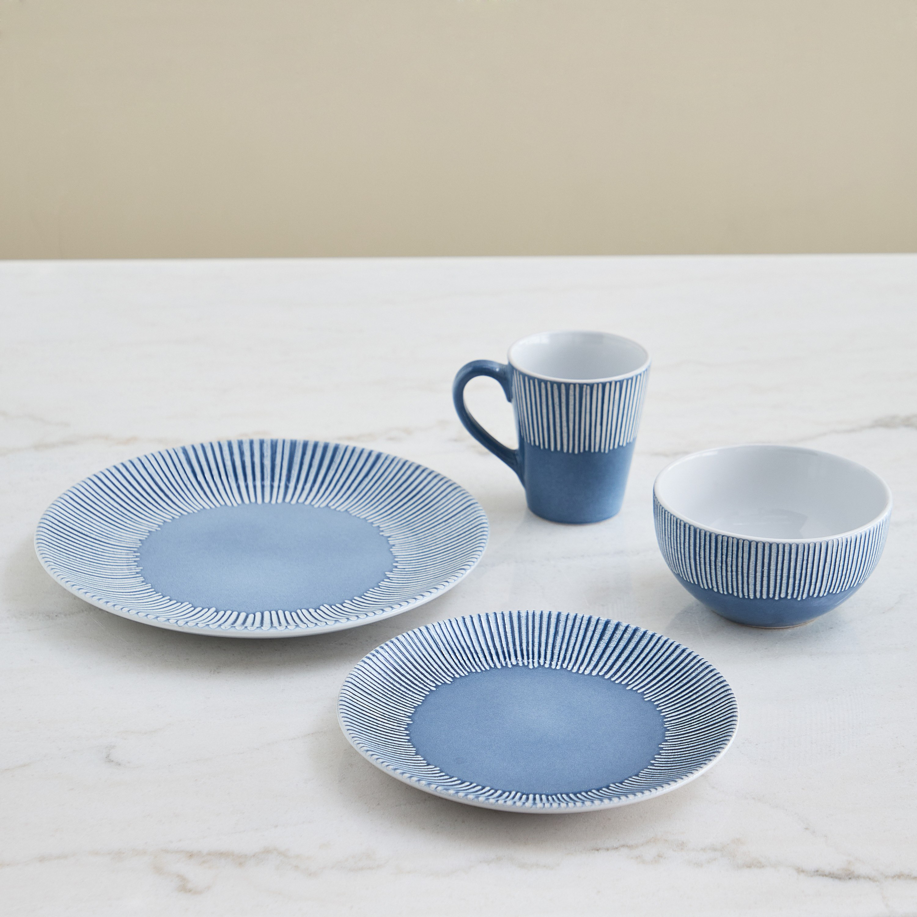 Eleganza 16-Piece Deboss Dinner Set - Serves 4-hbxdiningroom-tabletop-dinnersets-image-2