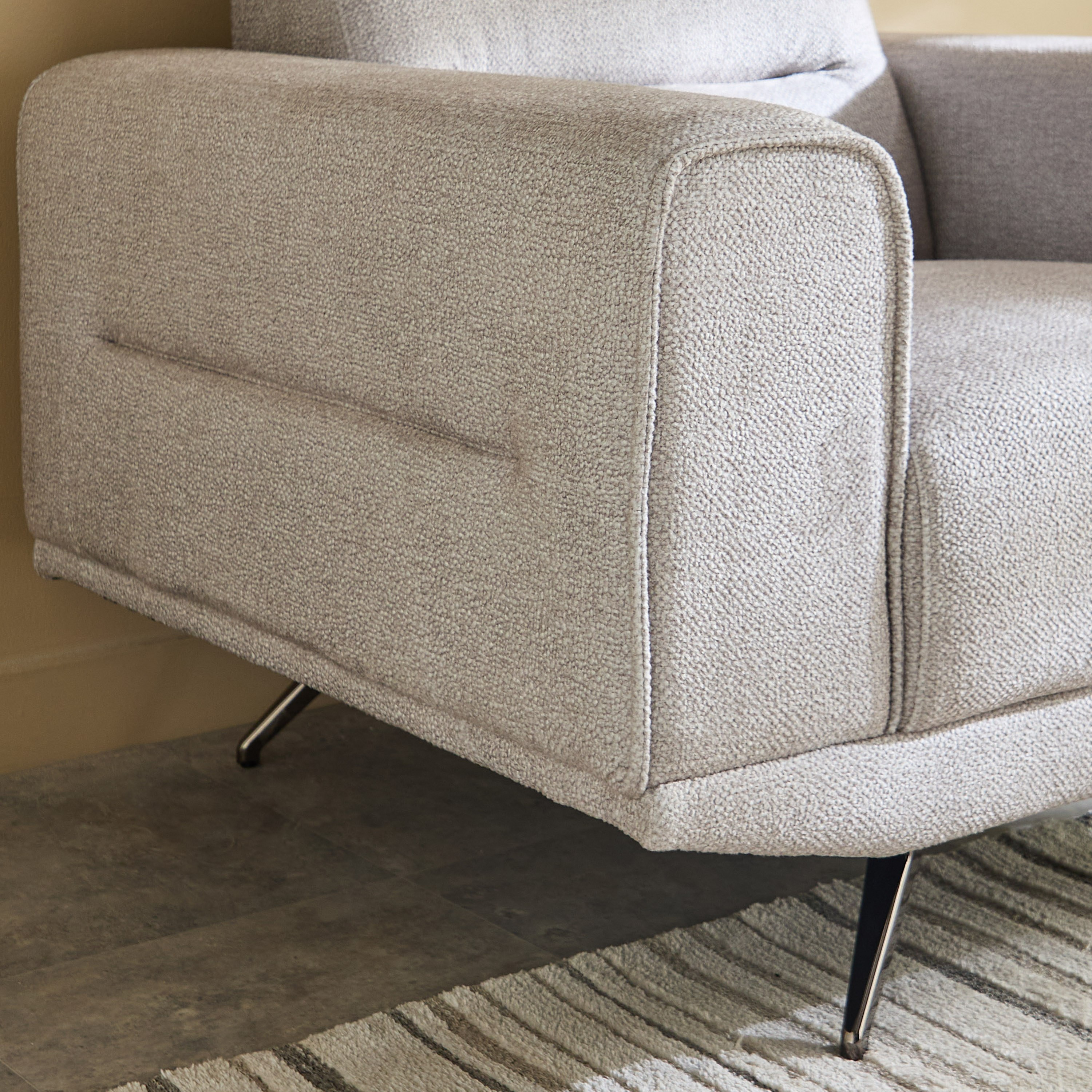 كنبة قماش بمساند ذراعين من جون-hbxlivingroom-sofasandarmchairs-sofas-image-5