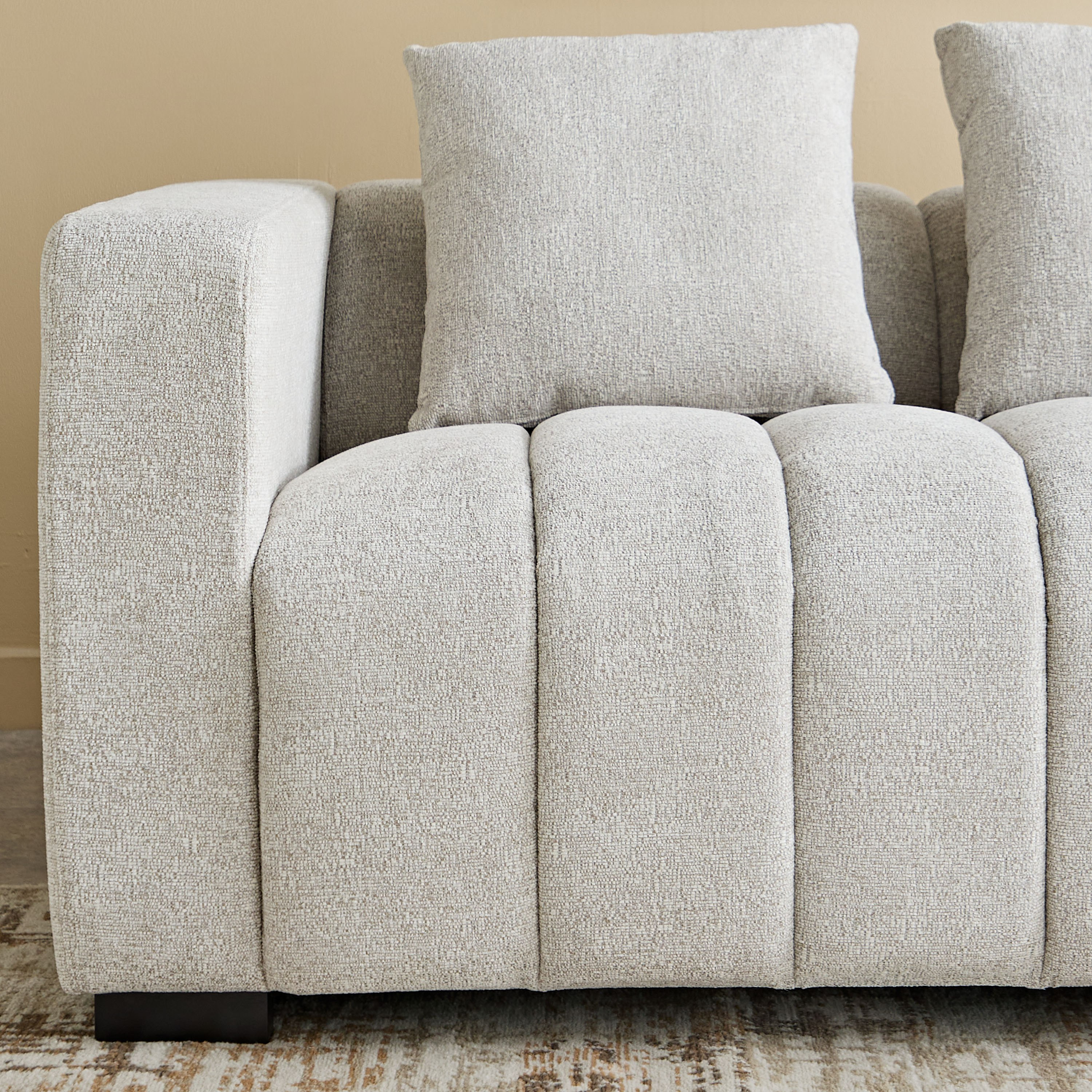 كنبة قماش بمقعدين مع وسادتين من ميدو-hbxlivingroom-sofasandarmchairs-sofas-image-5