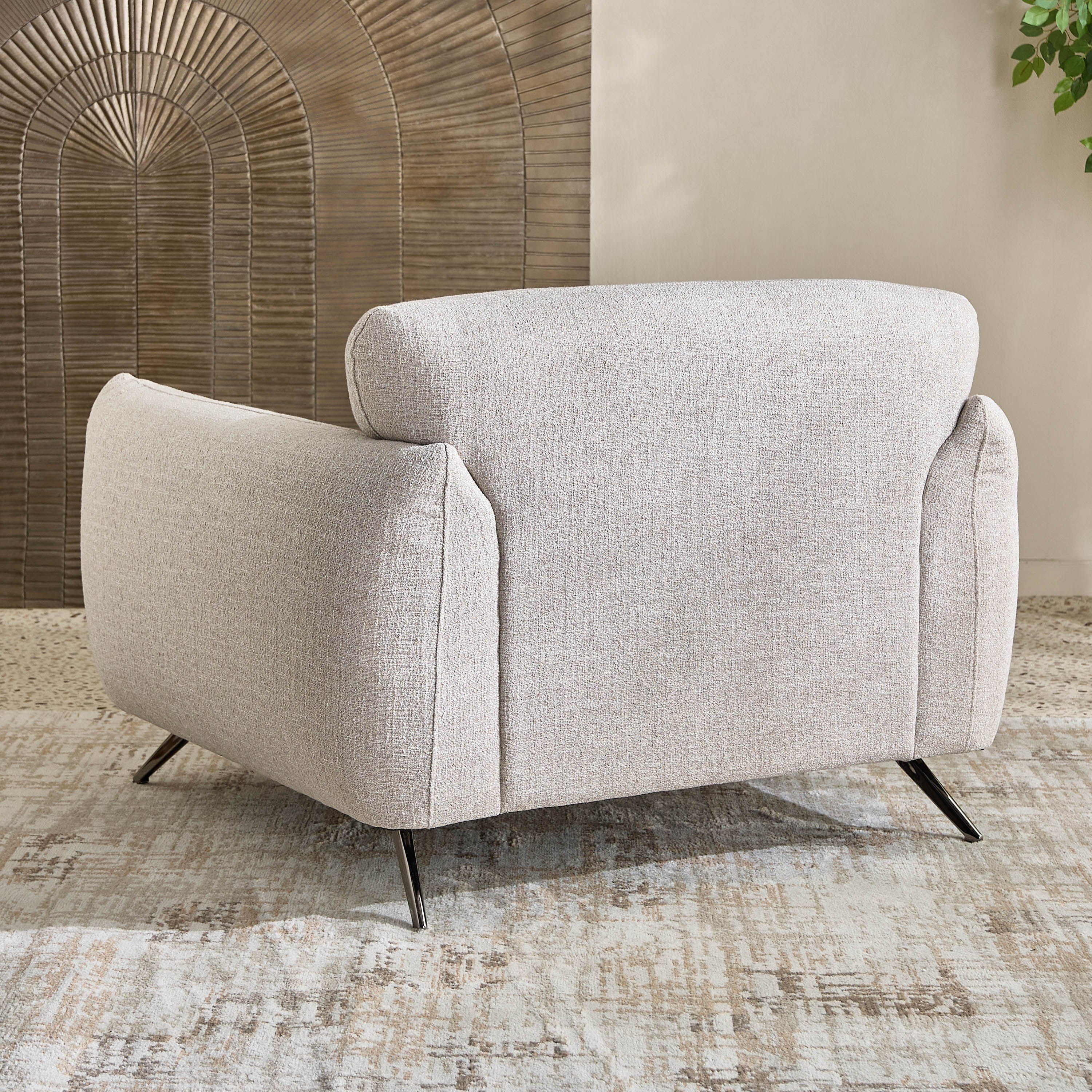 كرسي قماش بمساند ذراعين ووسادة من لافانت-hbxlivingroom-sofasandarmchairs-sofas-image-3