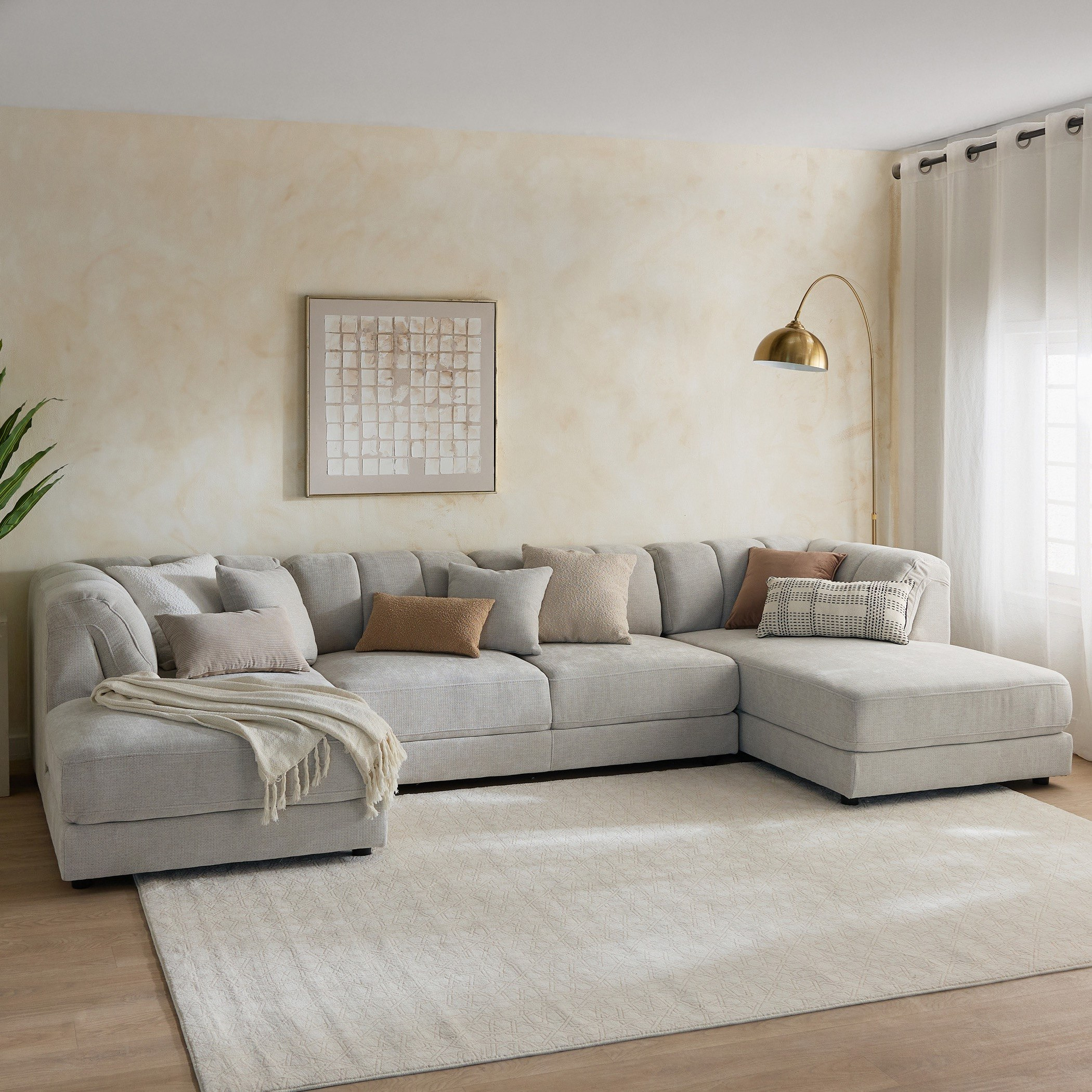مقعد عثماني قماش من سكايف-hbxlivingroom-sofasandarmchairs-ottomansandfootstools-image-8