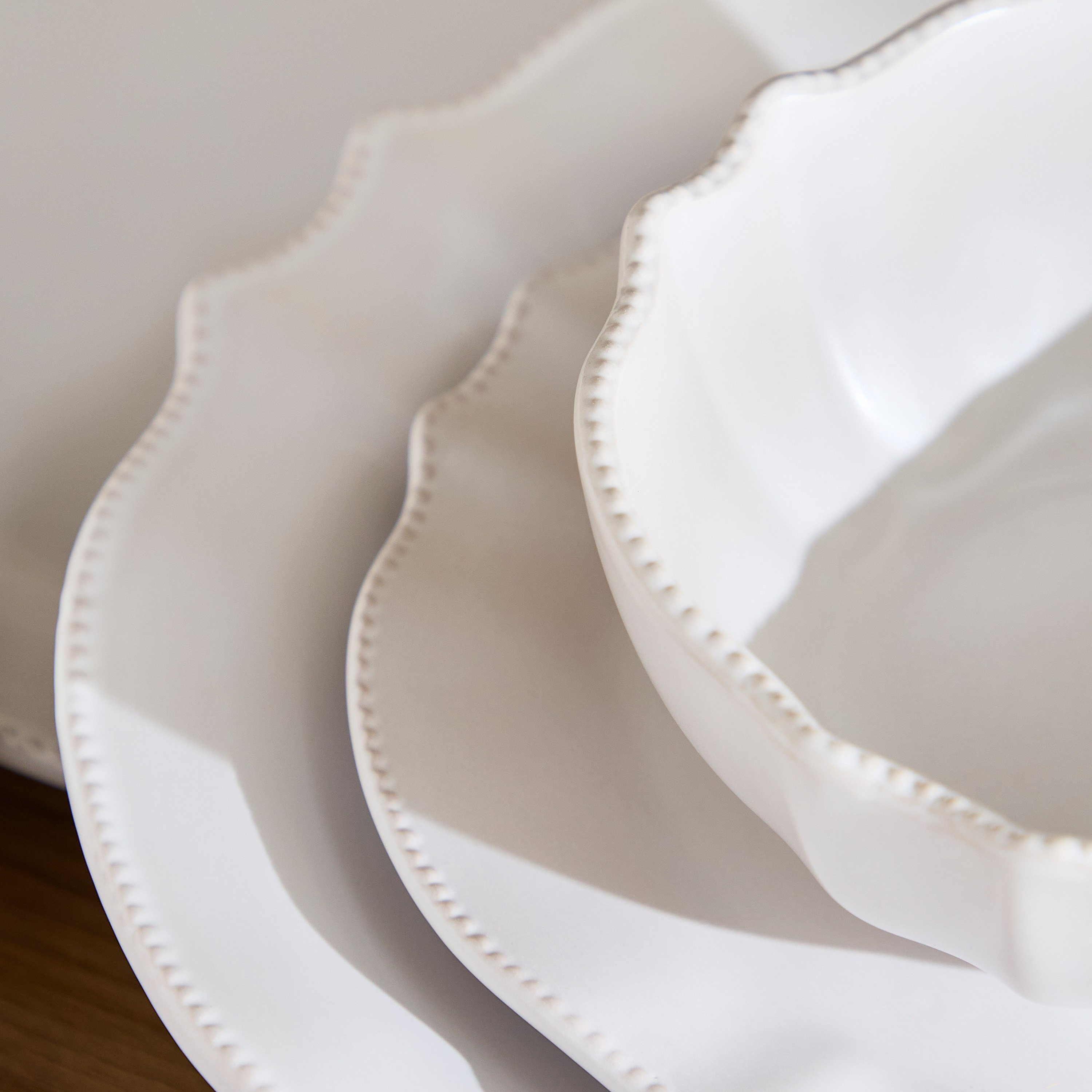 طقم أدوات سفرة 12 قطعة تورف من إيليغانزا - يخدم 4-hbxdiningroom-tabletop-dinnersets-image-3