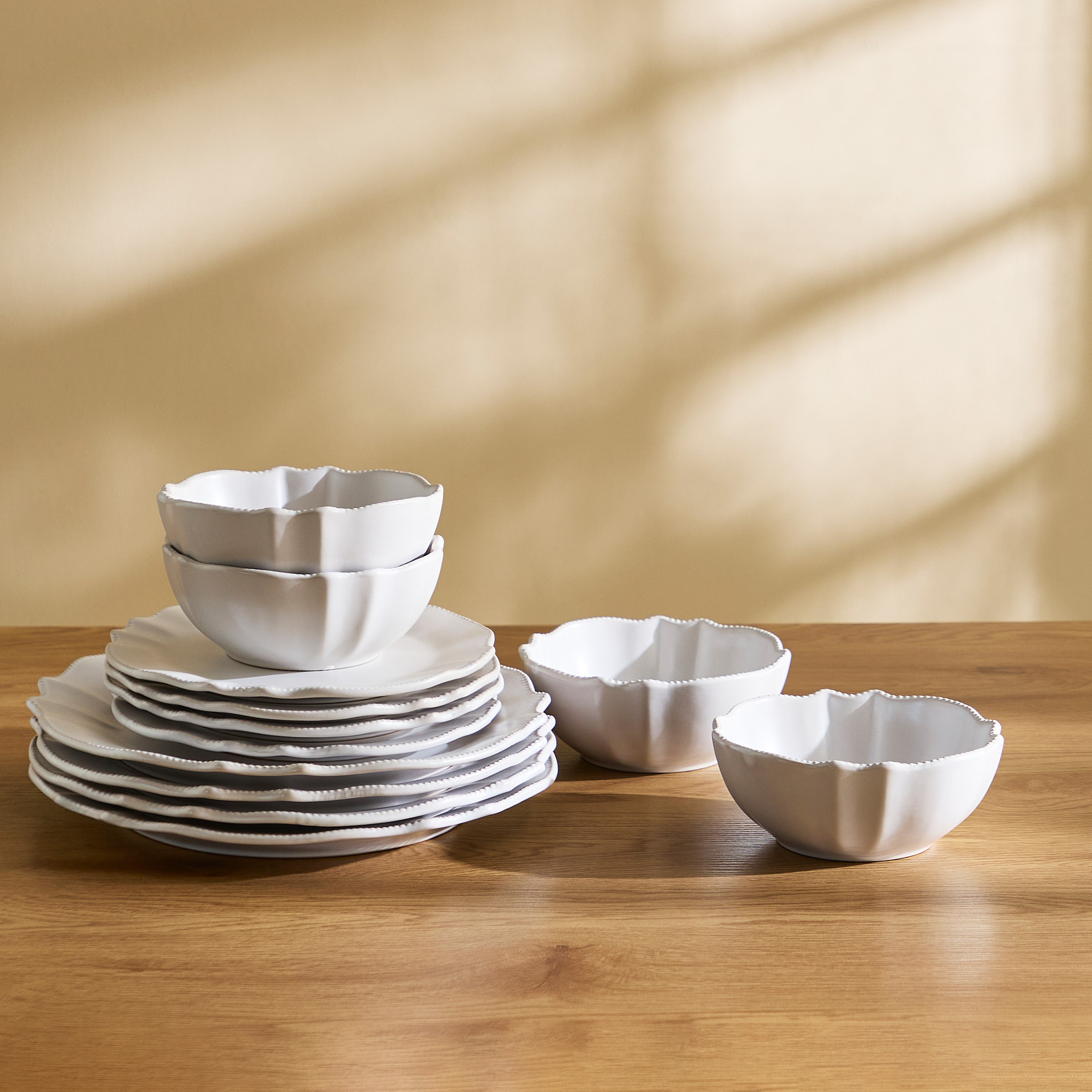 طقم أدوات سفرة 12 قطعة تورف من إيليغانزا - يخدم 4-hbxdiningroom-tabletop-dinnersets-image-4