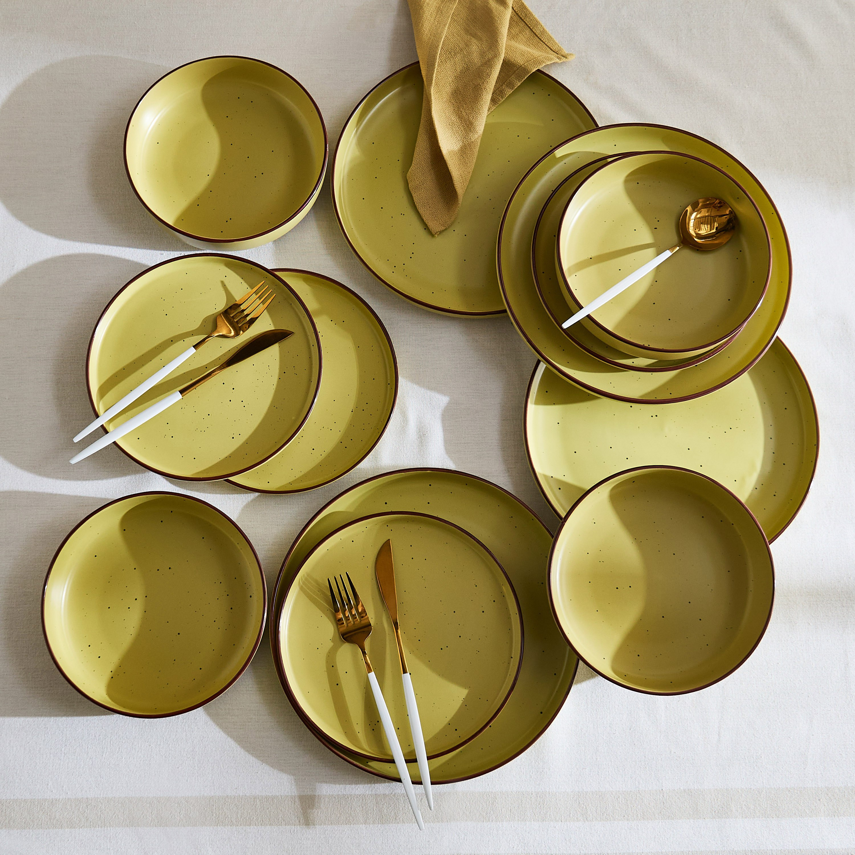 Eleganza Aurora 12-Piece Dinner Set - Serves 4-hbxdiningroom-tabletop-dinnersets-image-1