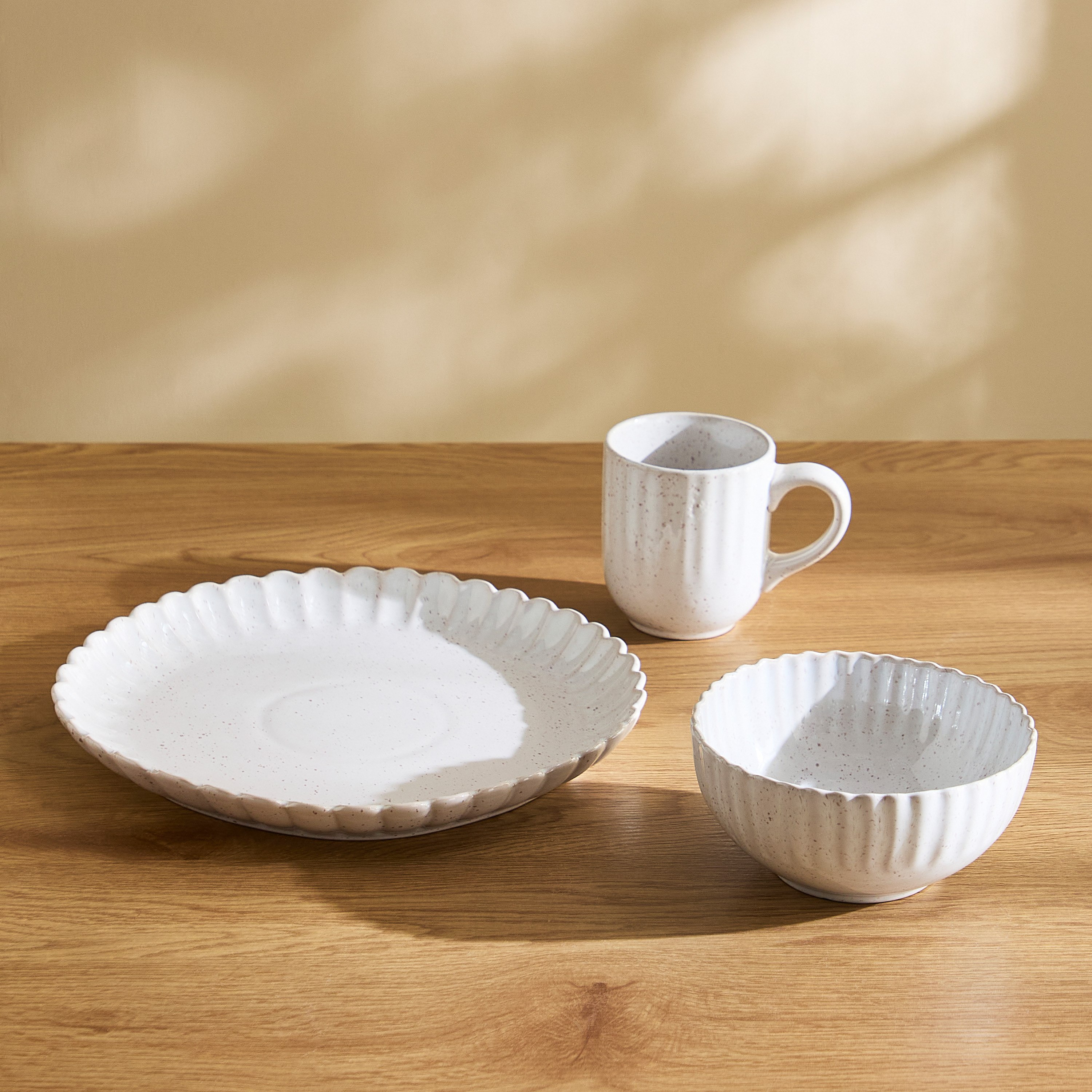 طقم أدوات سفرة 12 قطعة ويلش من إيليغانزا - يخدم 4-hbxdiningroom-tabletop-dinnersets-image-2