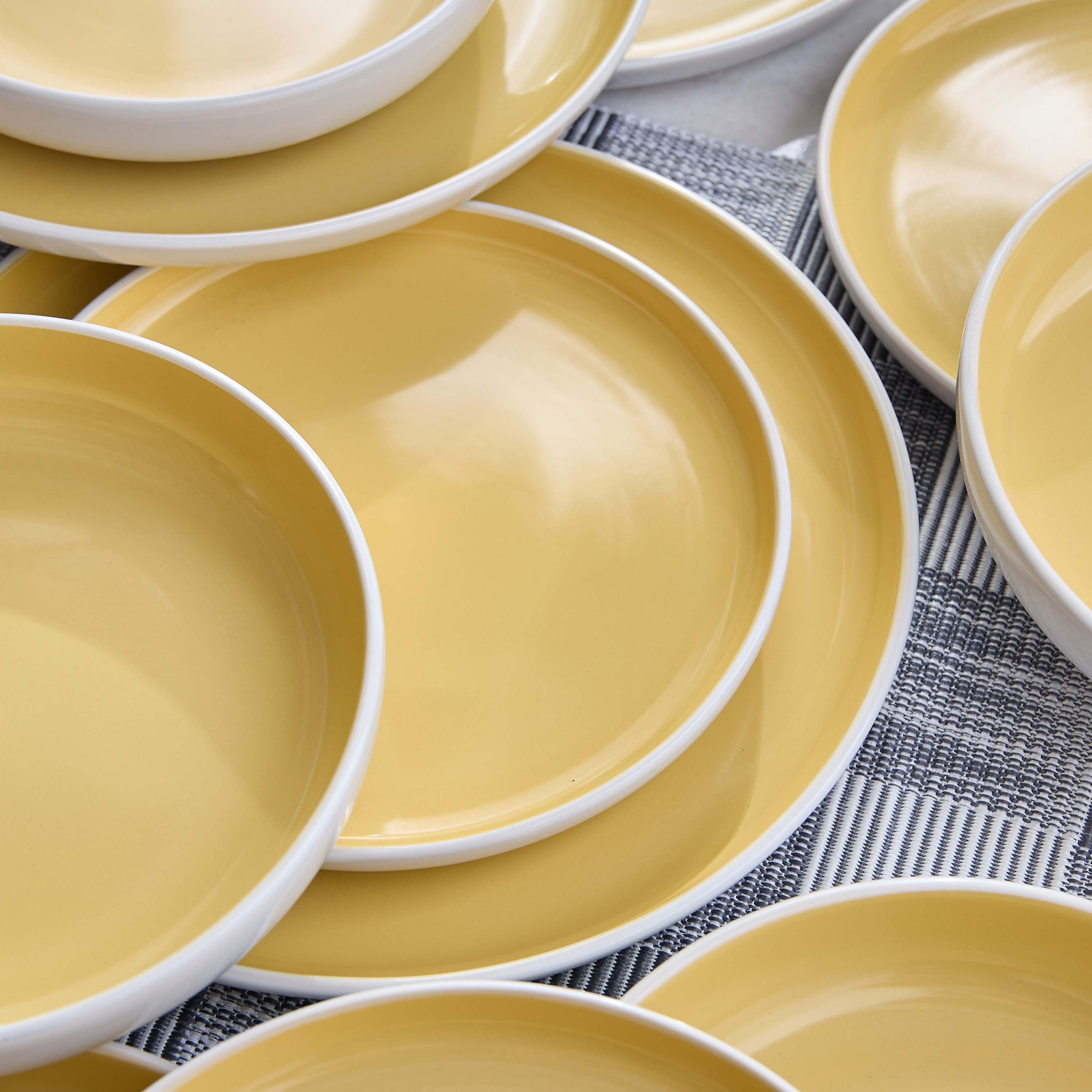 طقم أدوات سفرة 18 قطعة نورديك من إيليغانزا - يخدم 6-hbxdiningroom-tabletop-dinnersets-image-3