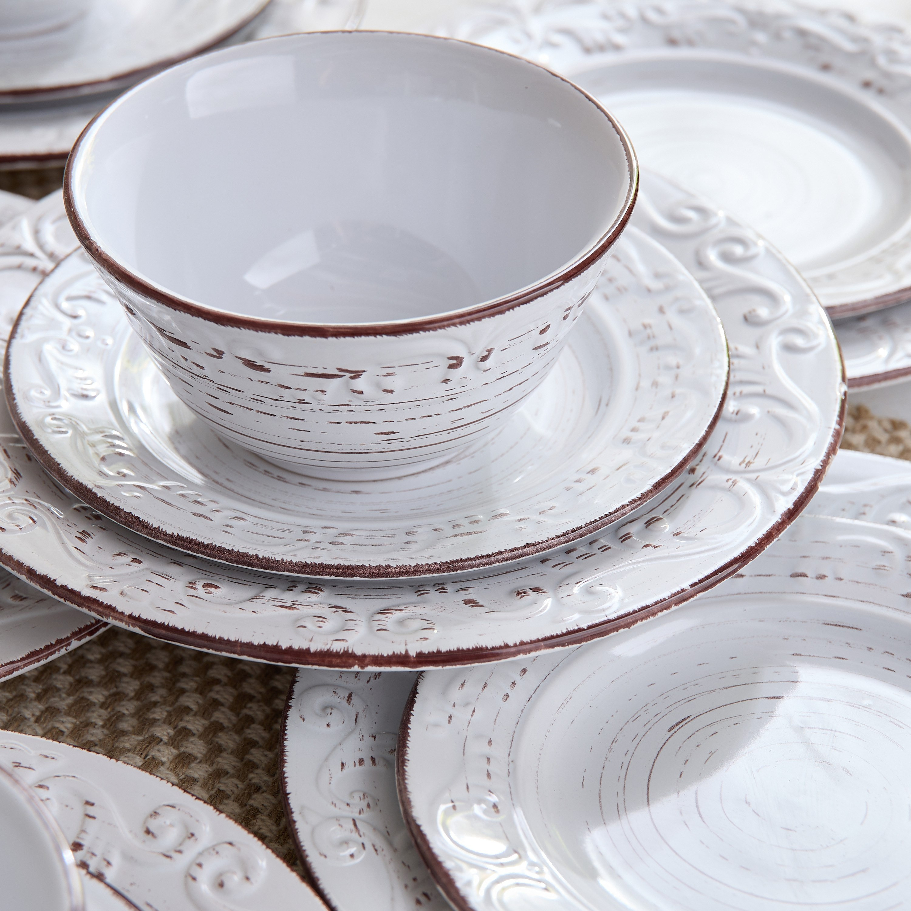 طقم أدوات سفرة 18 قطعة نويت من إيليغانزا - يخدم 6-hbxdiningroom-tabletop-dinnersets-image-3