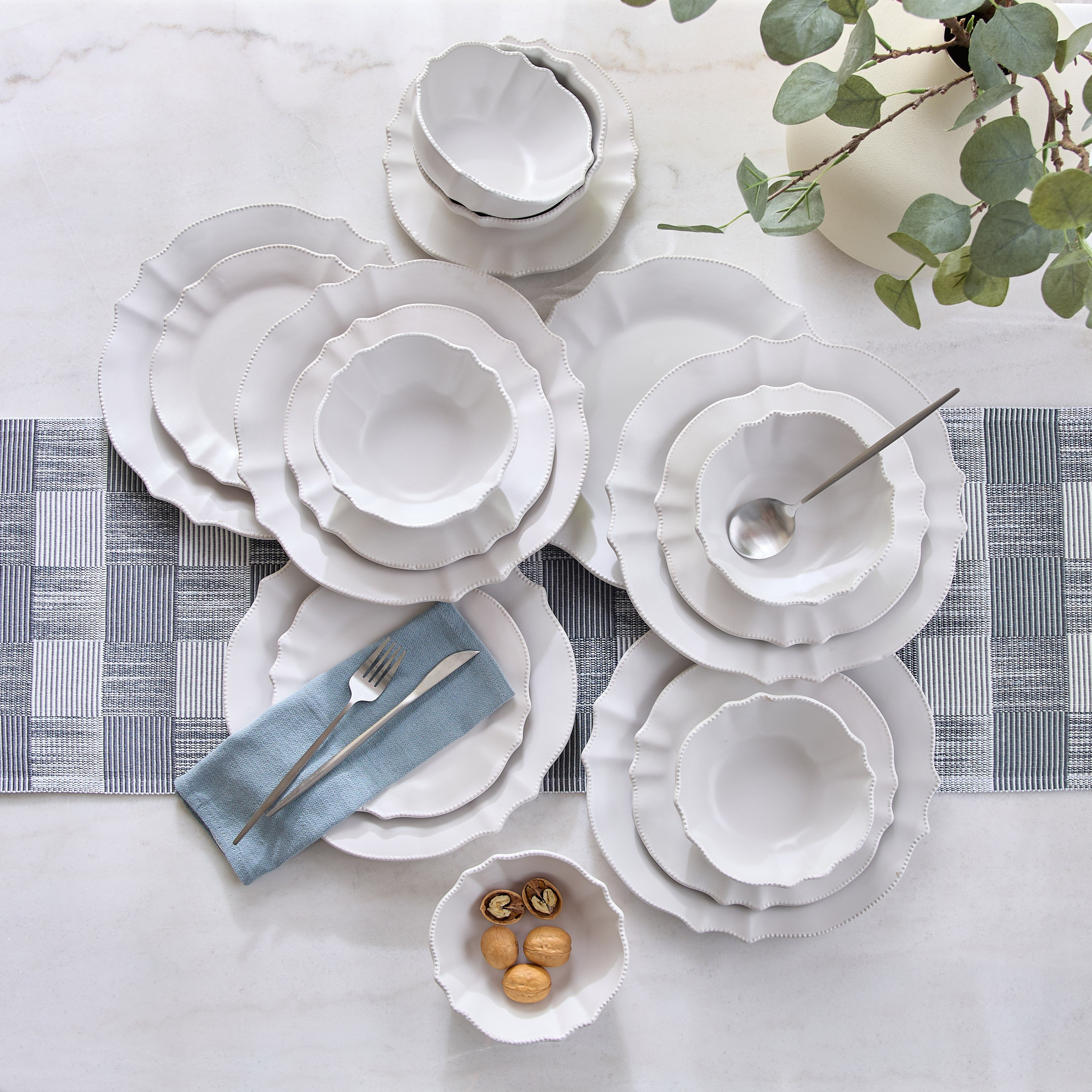 طقم أدوات سفرة 18 قطعة تاكتايل من إيليغانزا - يخدم 6-hbxdiningroom-tabletop-dinnersets-image-1