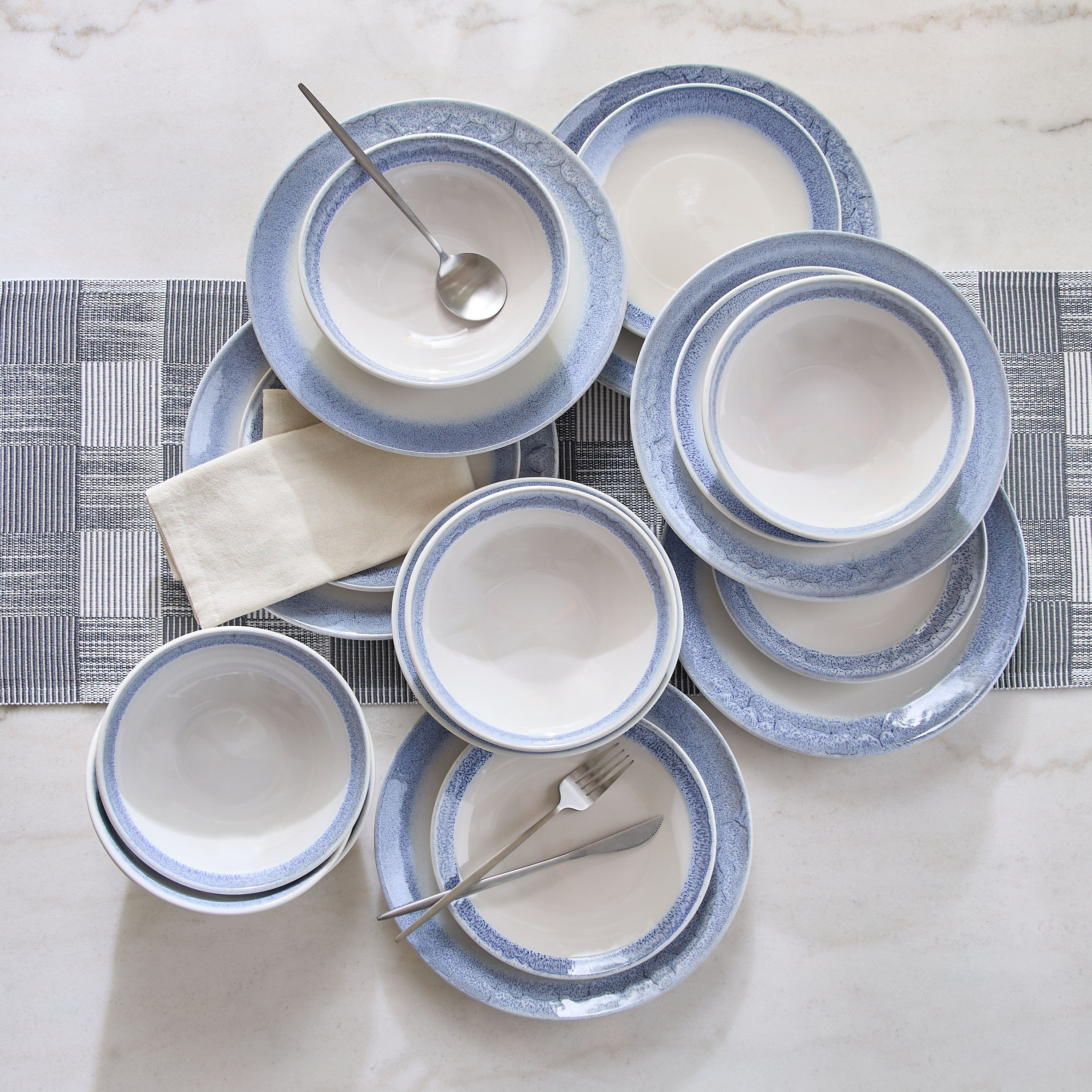طقم عشاء 18 قطعة سويرل من إليجانزا - لـ 6 أفراد-hbxdiningroom-tabletop-dinnersets-image-1
