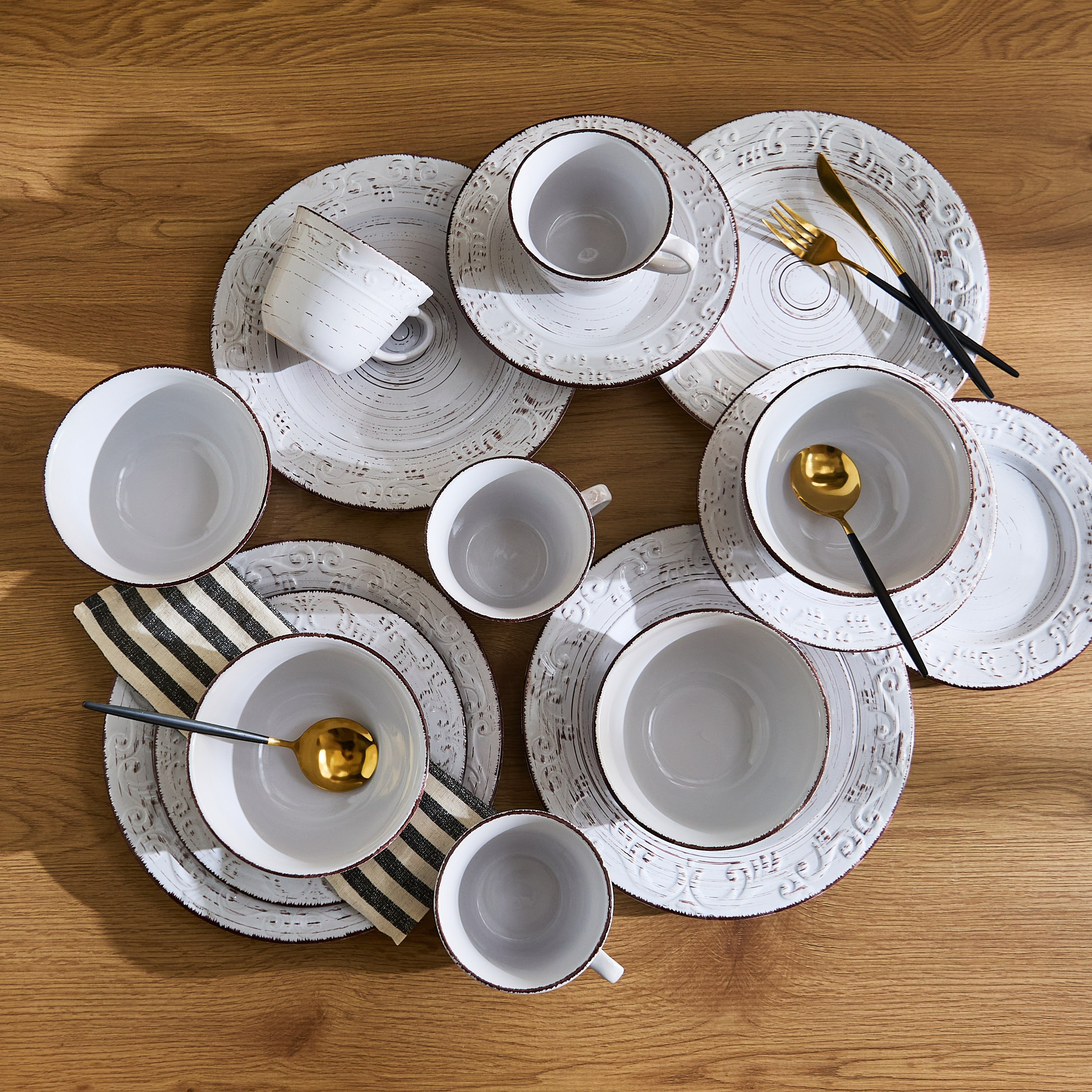 طقم عشاء 16 قطعة ميا من إليجانزا-hbxdiningroom-tabletop-dinnersets-image-1