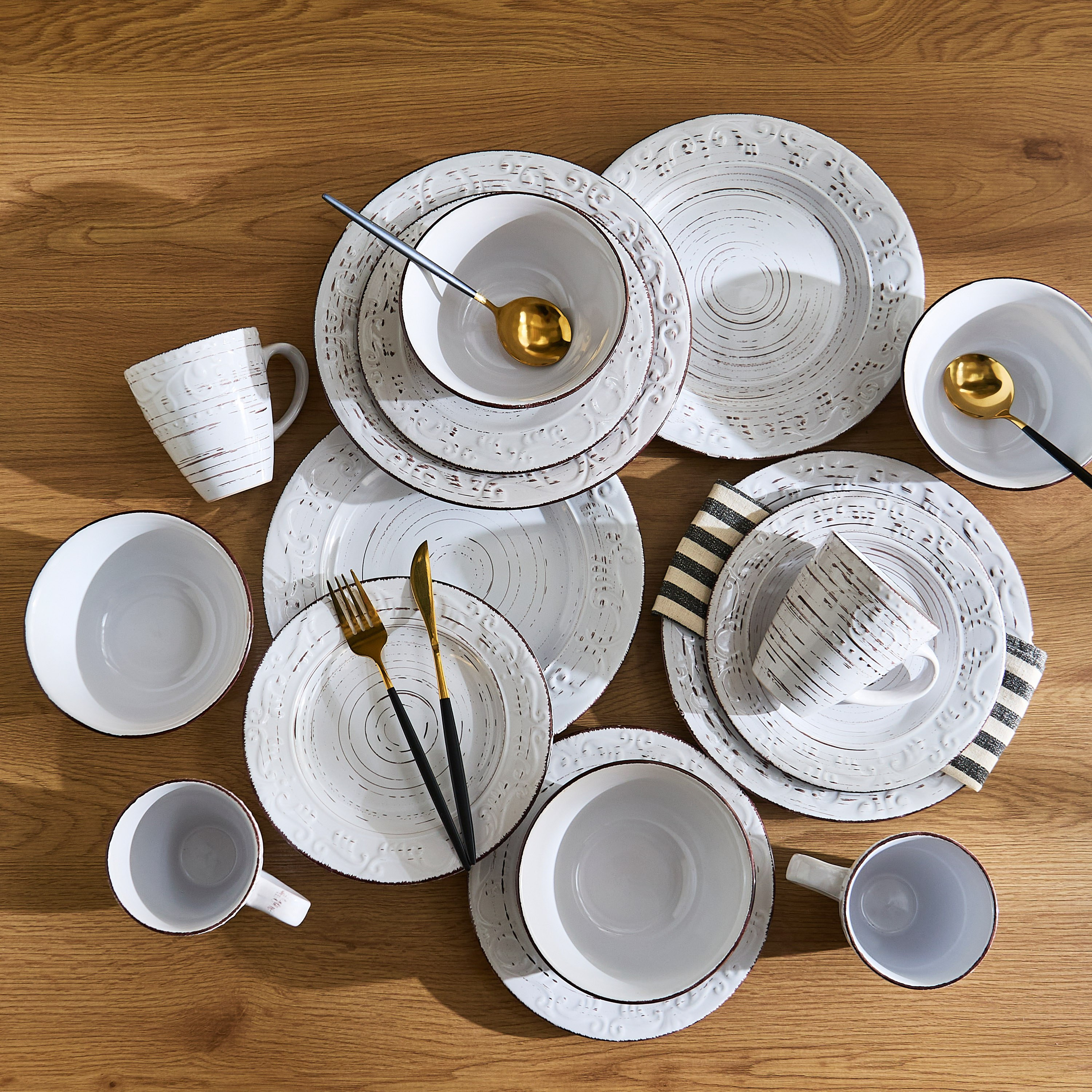 Eleganza Claire 16-Piece Dinner Set-hbxdiningroom-tabletop-dinnersets-image-1