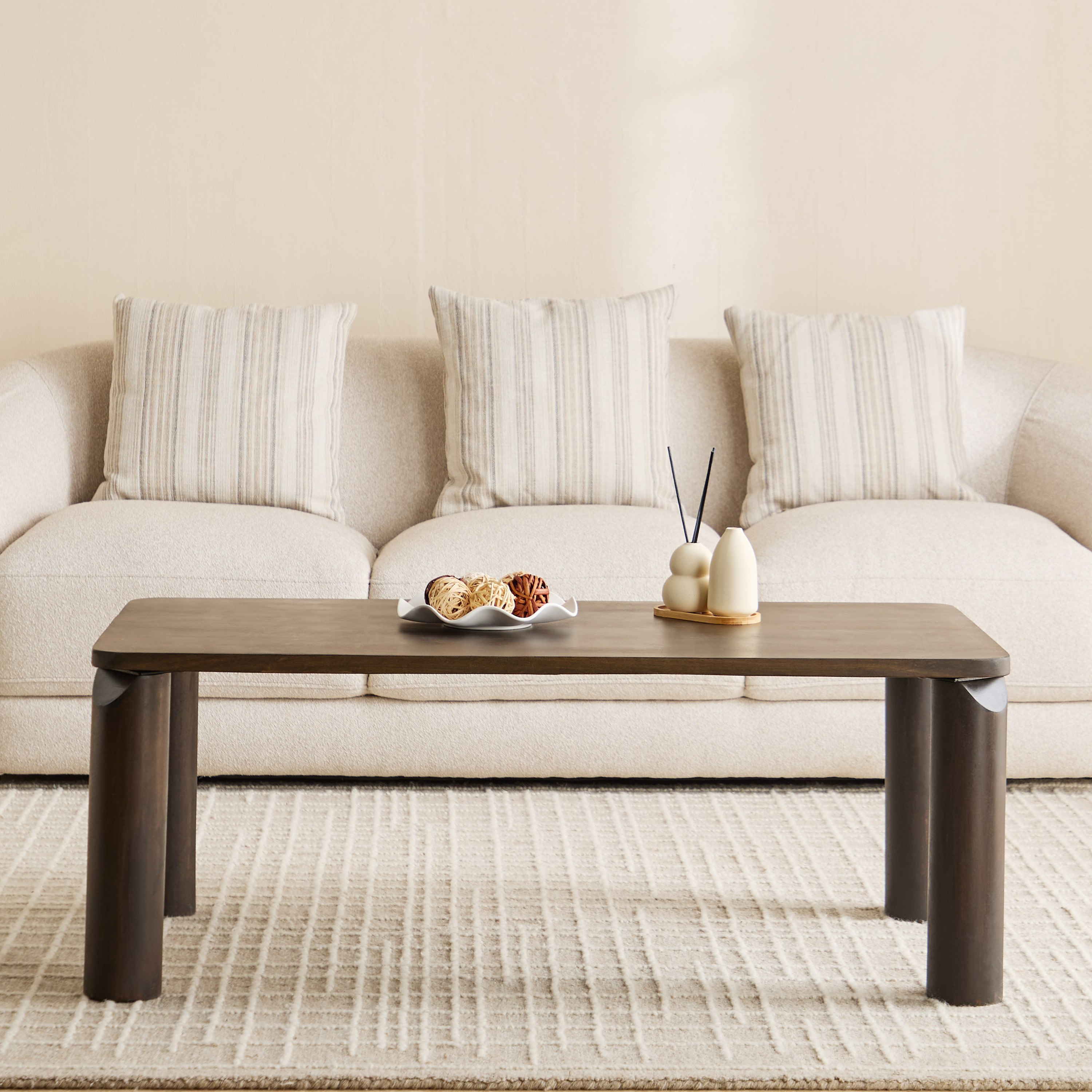 طاولة قهوة من الخشب الصلب - بيلار من كافون-PROMO_HB_UAE_HBX10_250526-image-2