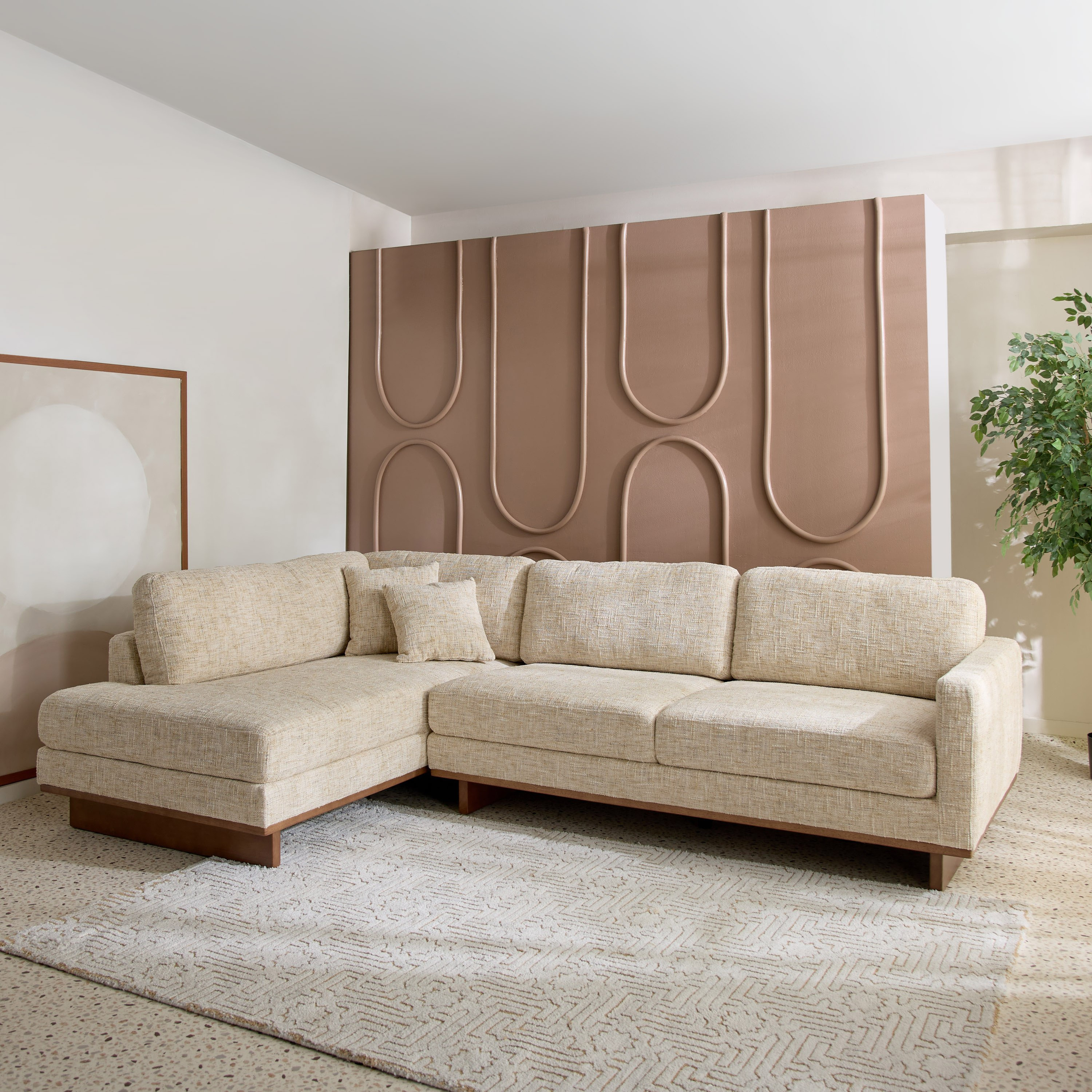 كنبة ركنية يسار قماش بخمسة مقاعد مع وسادتين من مونزا-hbxlivingroom-sofasandarmchairs-cornersofas-image-1
