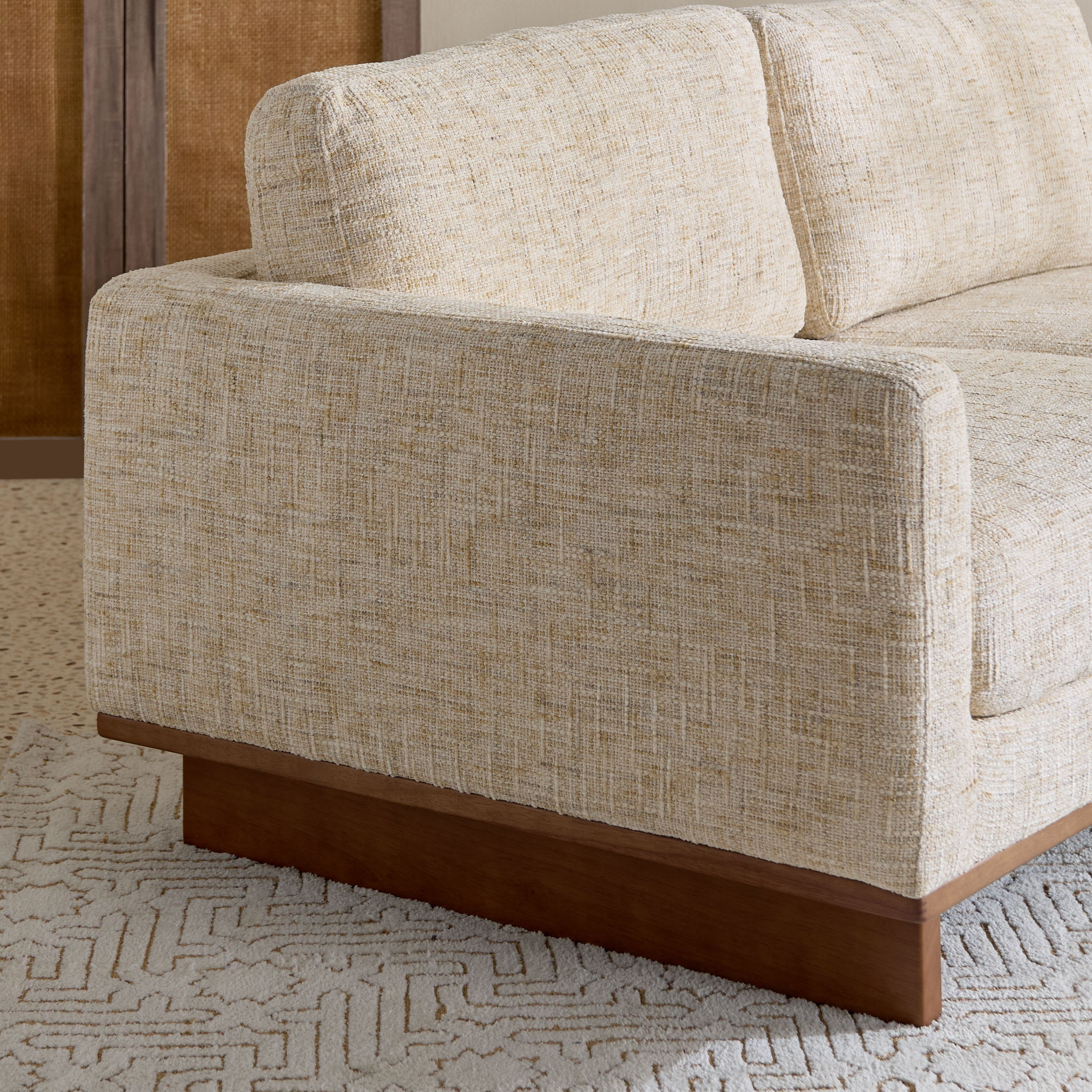 كنبة ركنية يمين قماش بـ5 مقاعد مع وسادتين من مونزا-hbxlivingroom-sofasandarmchairs-cornersofas-image-8