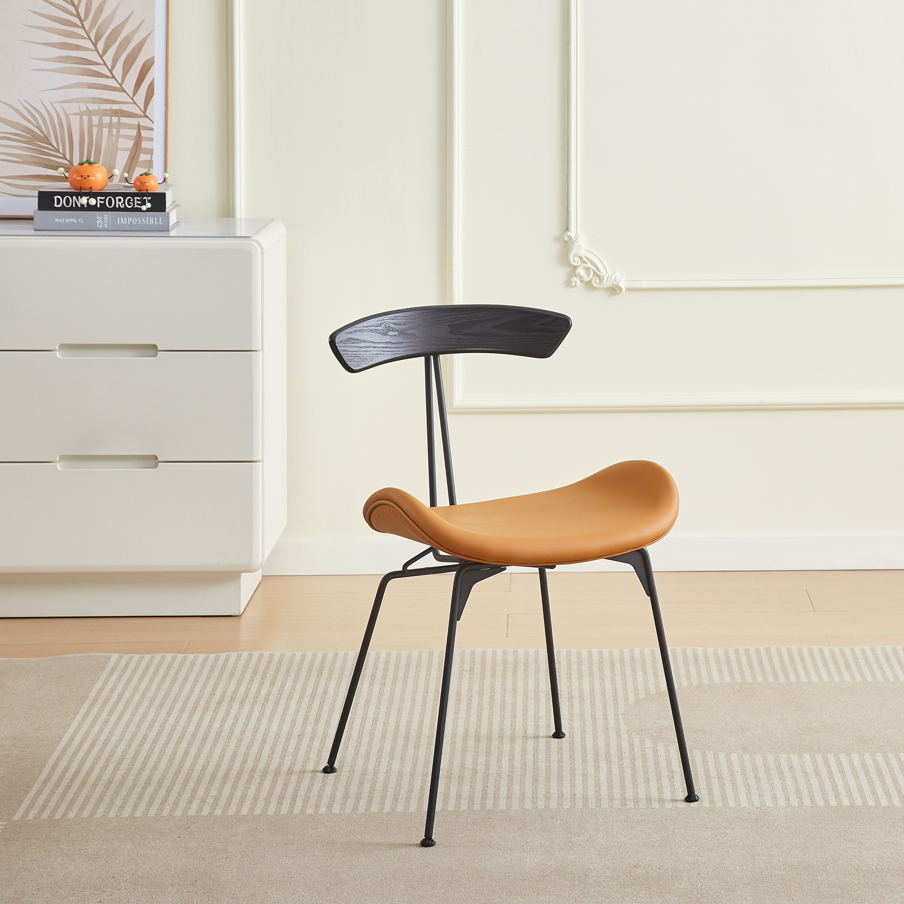 كرسي سفرة من دراجون-hbxdiningroom-diningchairs-image-1