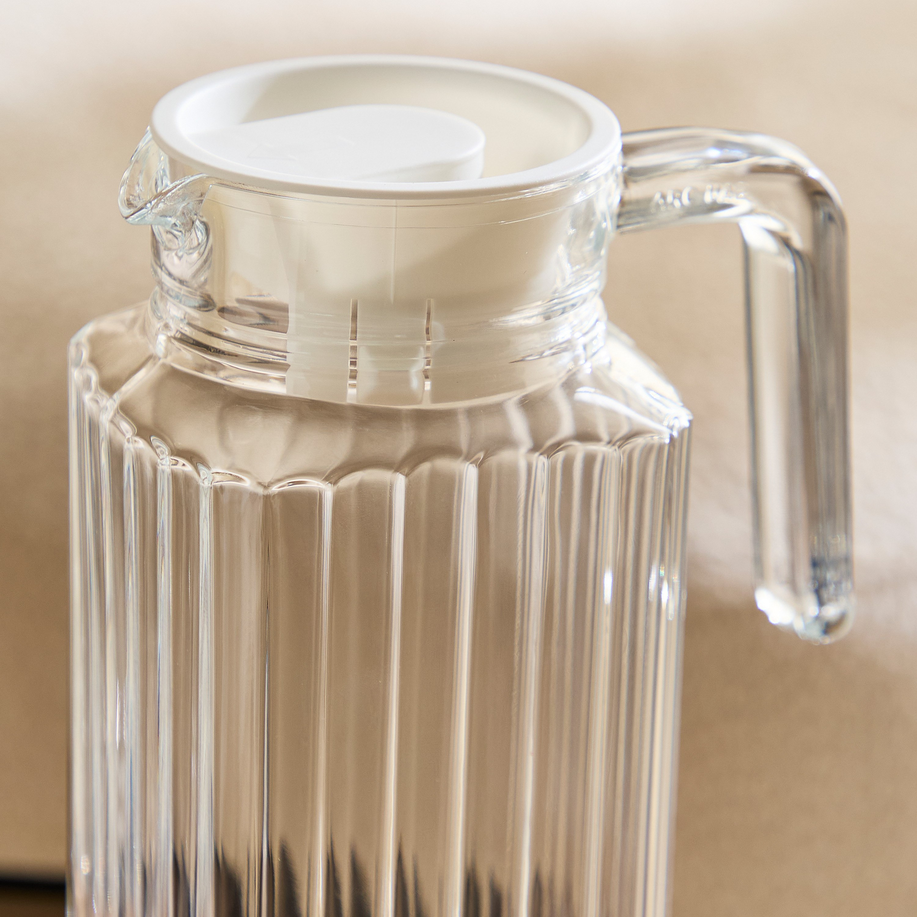 إبريق من كونيك - 1.3 لتر-hbxhomeware-diningandtabletop-jugs-image-3