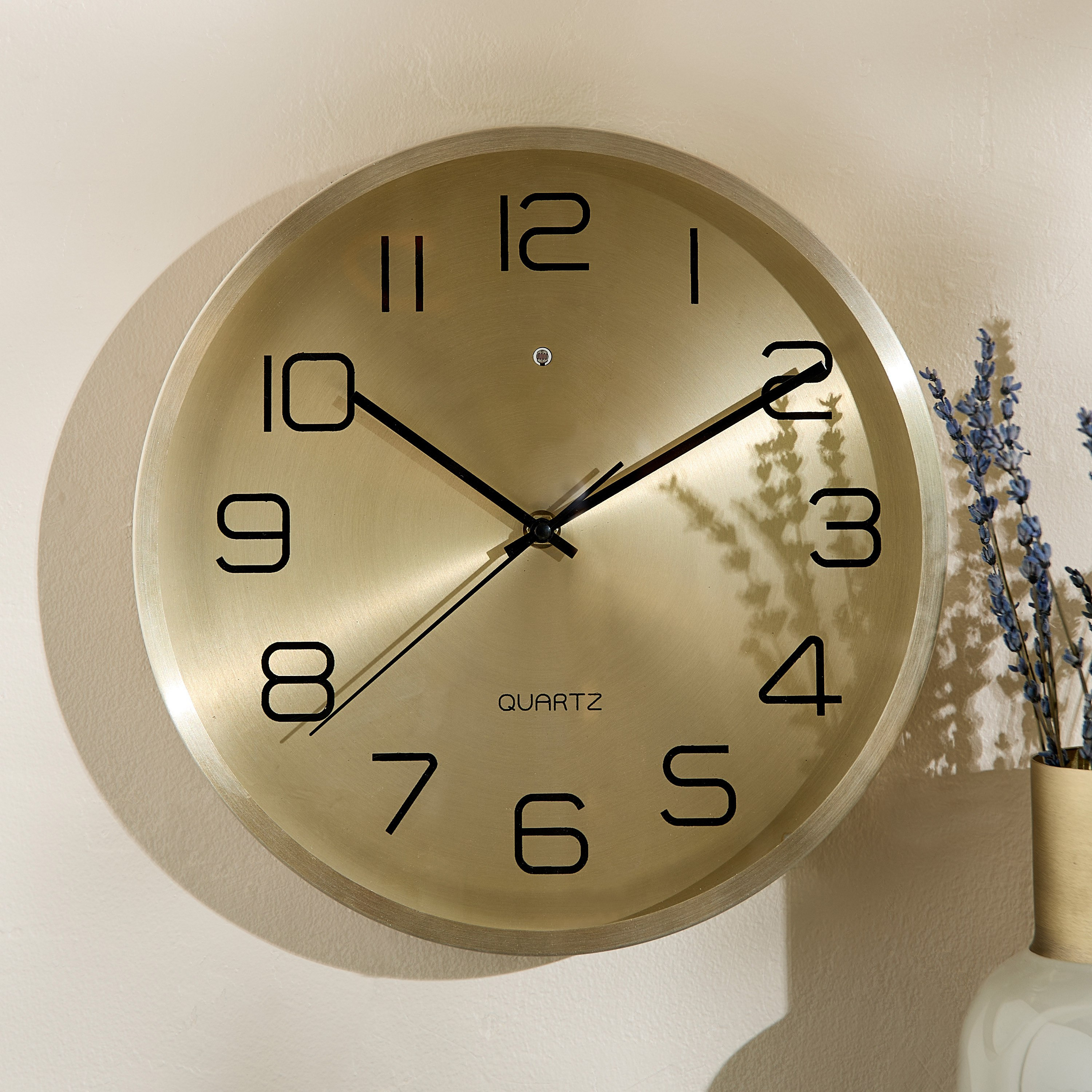 ساعة حائط بإضاءة ويلا من ساراتوجا - 30x4.3 سم-PROMO_QA_HB_B1G1_WWS_271025-image-1