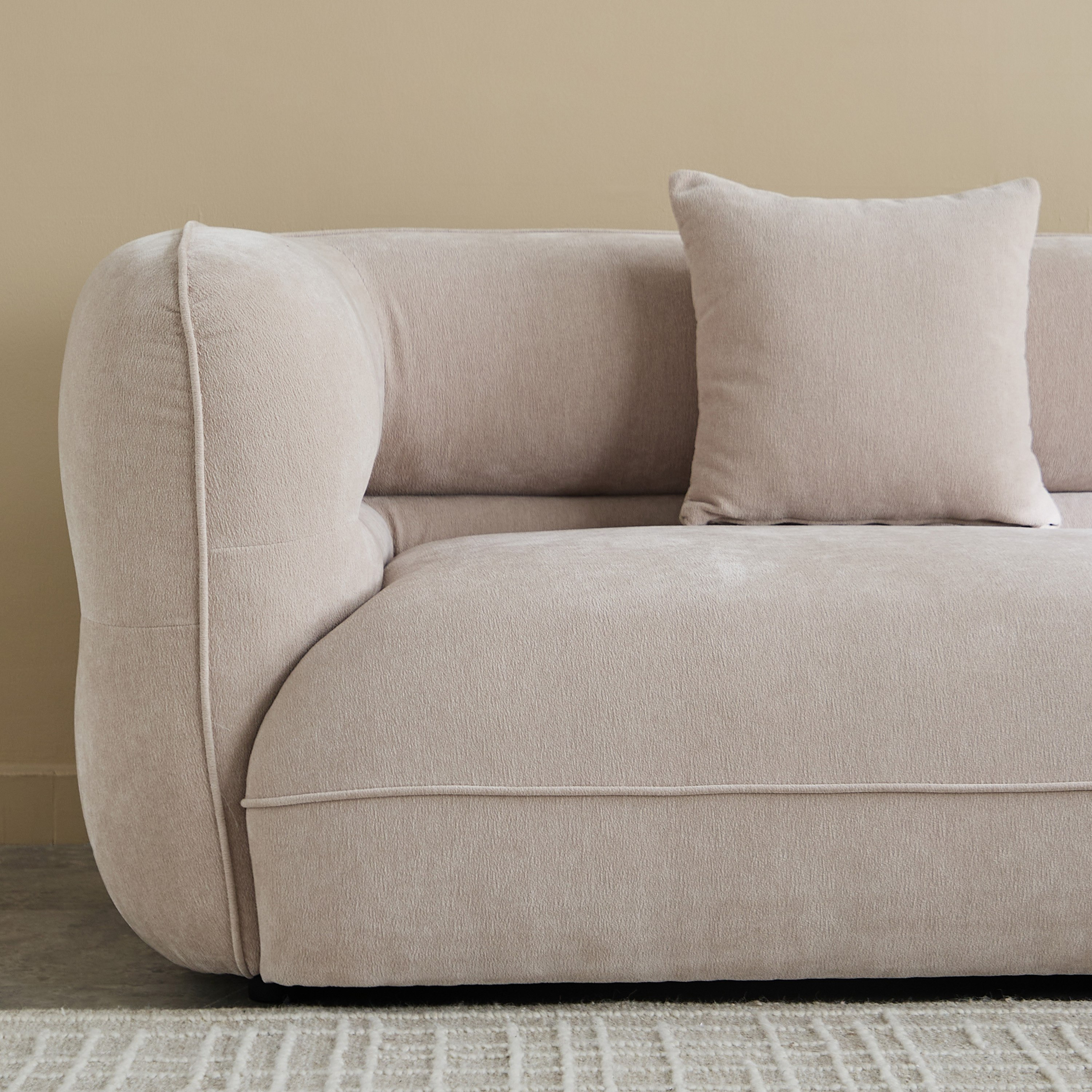 كنبة ركنية مقطعية قماش 6 مقاعد مع 4 وسائد من داروين-hbxlivingroom-sofasandarmchairs-cornersofas-image-5