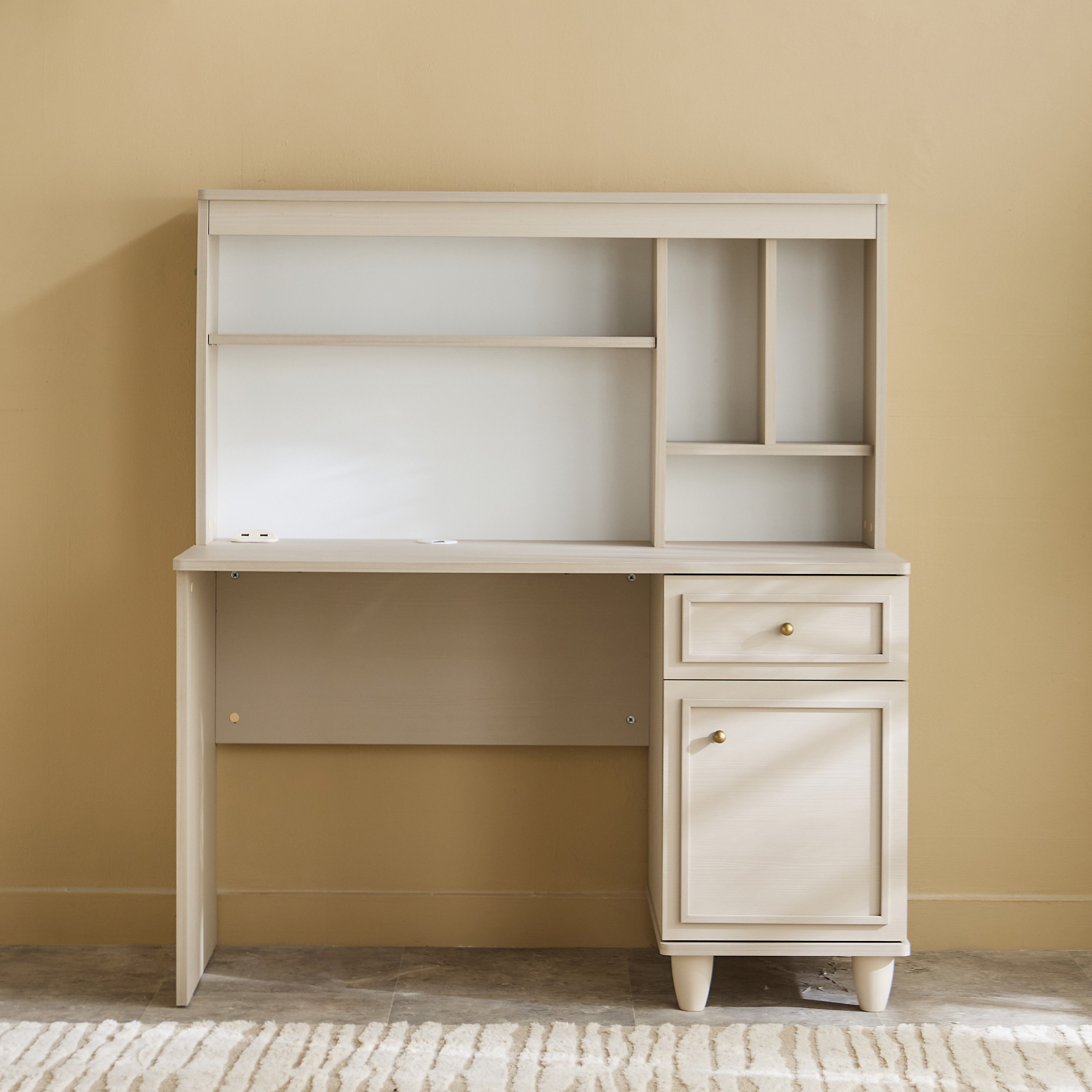 مكتب دراسة ذكي مع مساحة تخزين من بيرجنز-hbxfurniture-office-desks-image-3