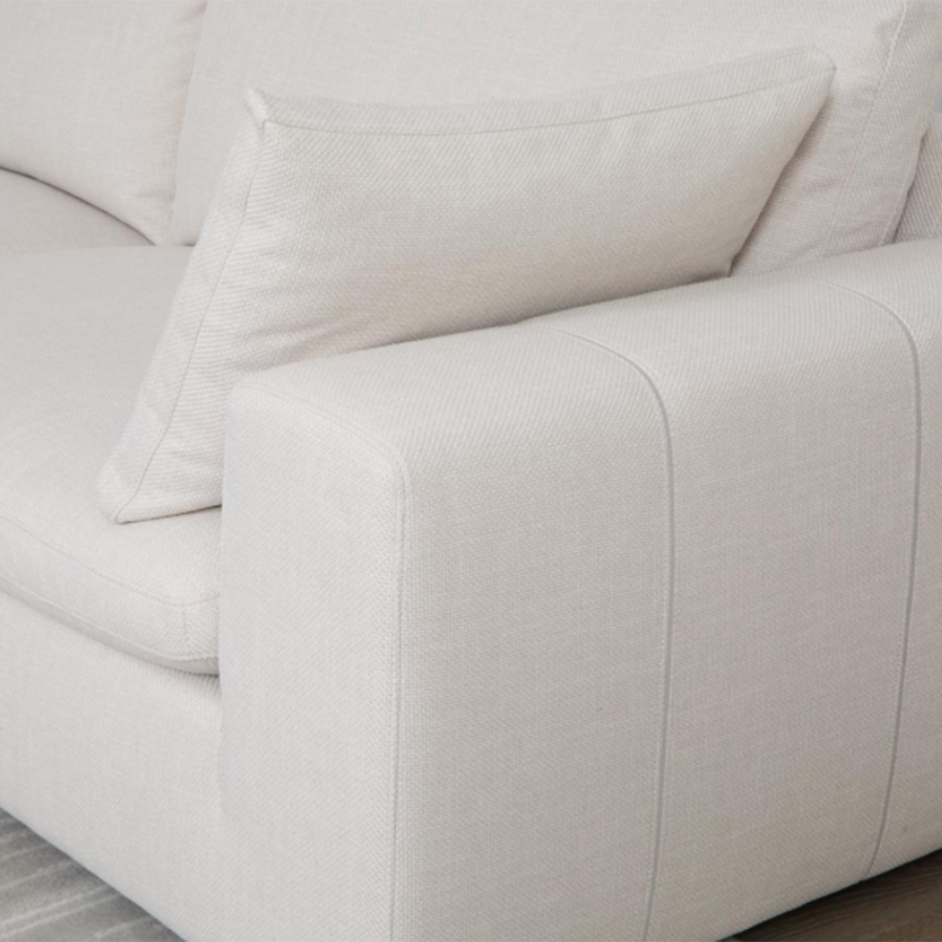 كنبة قماش 4 أشخاص مع وسادتين للذراع من فيكتوريا-hbxlivingroom-sofasandarmchairs-sofas-image-7