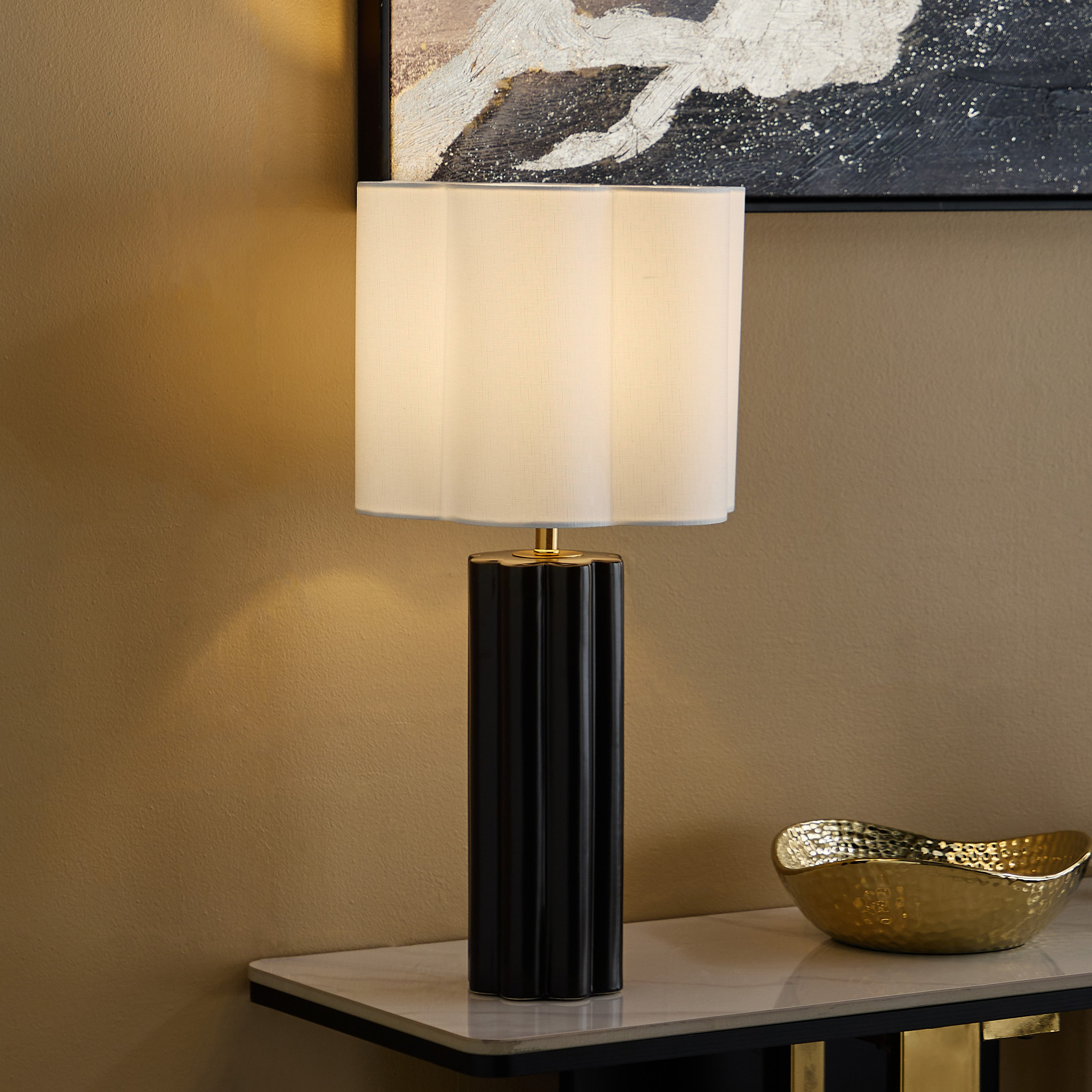 Rollins Caskey Ceramic Table Lamp With Scallop Shade - 30x57 cm-PROMO_HB_AE_B1G1_250925-image-2