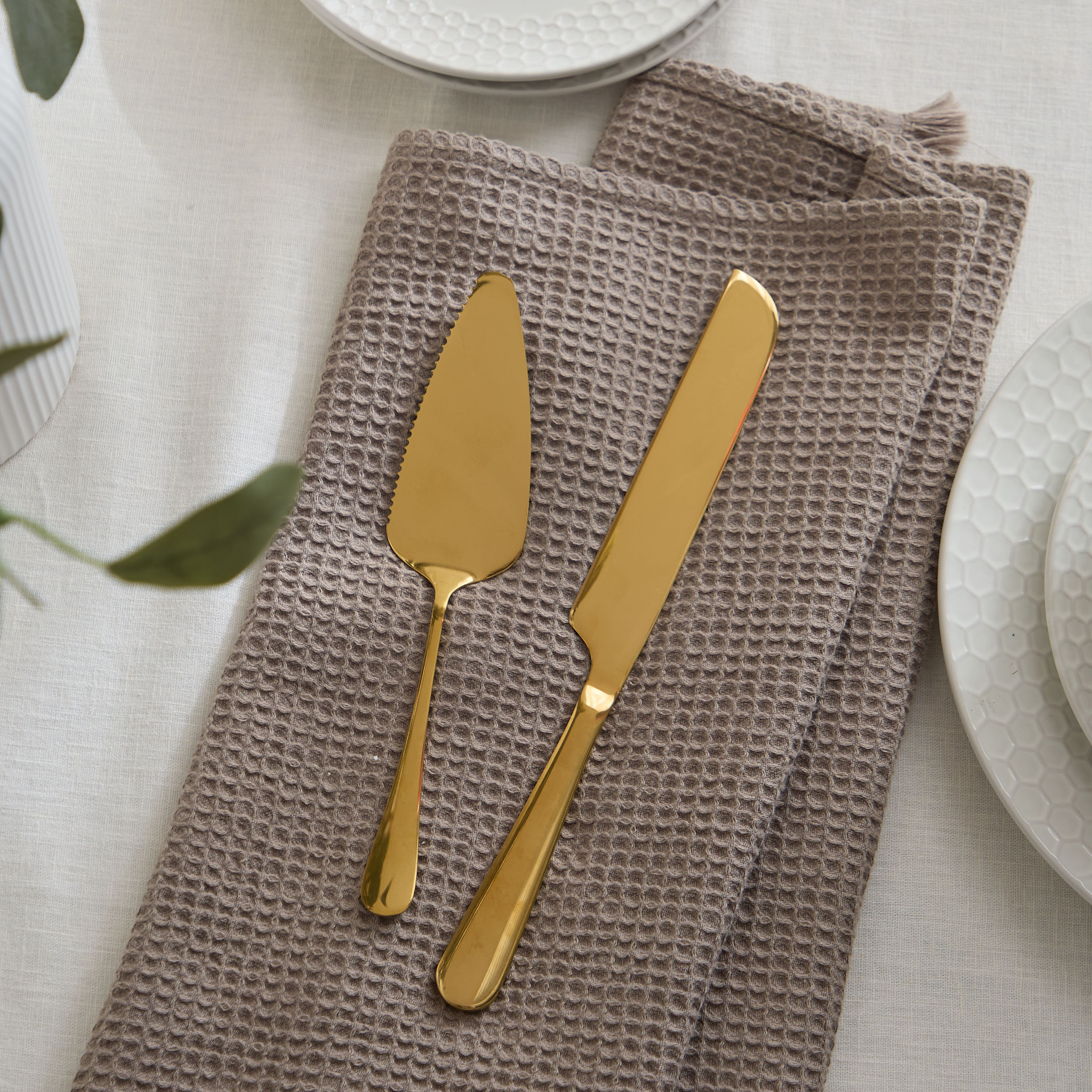 طقم تقديم كيك قطعتين من سيسيلي-hbxhomeware-hbxkitchen-image-1