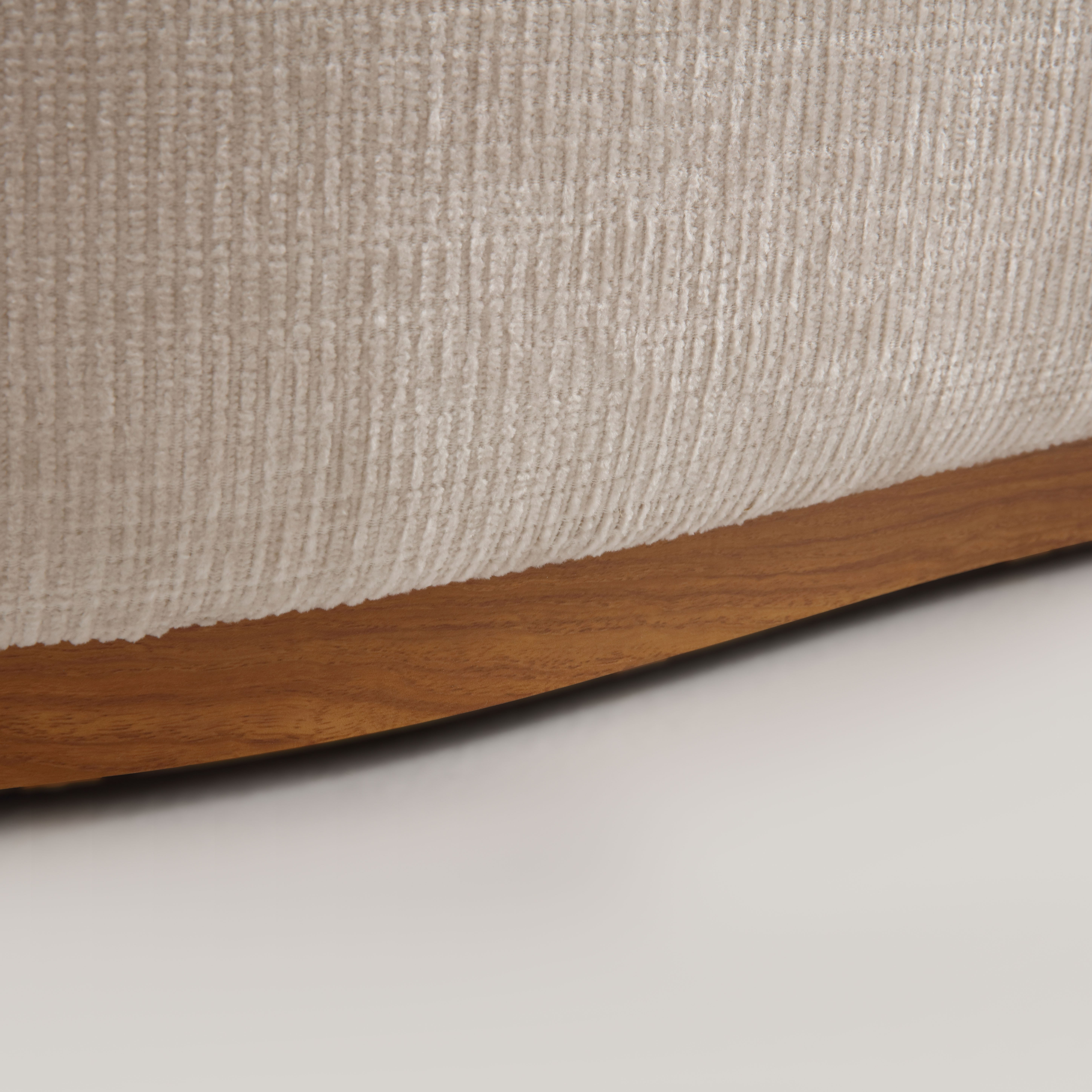 كنبة قماش كبيرة بثلاثة مقاعد مع ثلاث وسائد من أدانا-hbxlivingroom-sofasandarmchairs-sofas-image-5