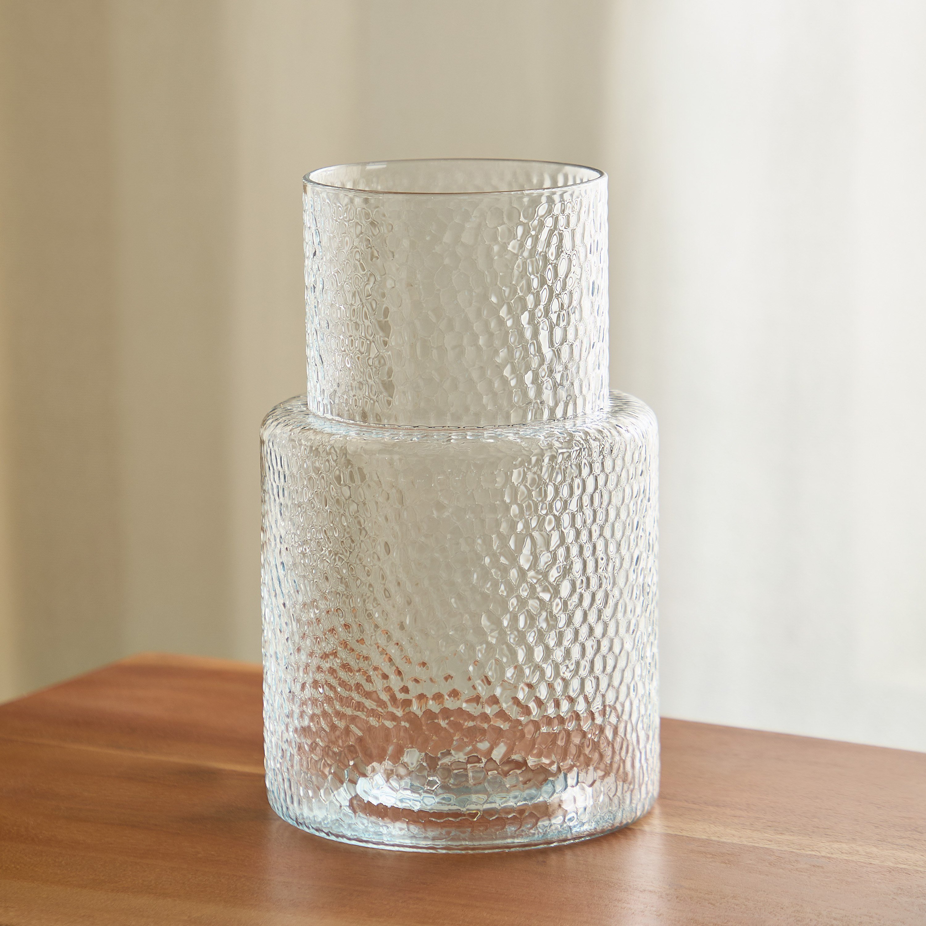 مزهرية زجاج شفافة من أتلانتا - 15.5x26 سم-hbxbedroom-decorandaccessories-vases-image-2
