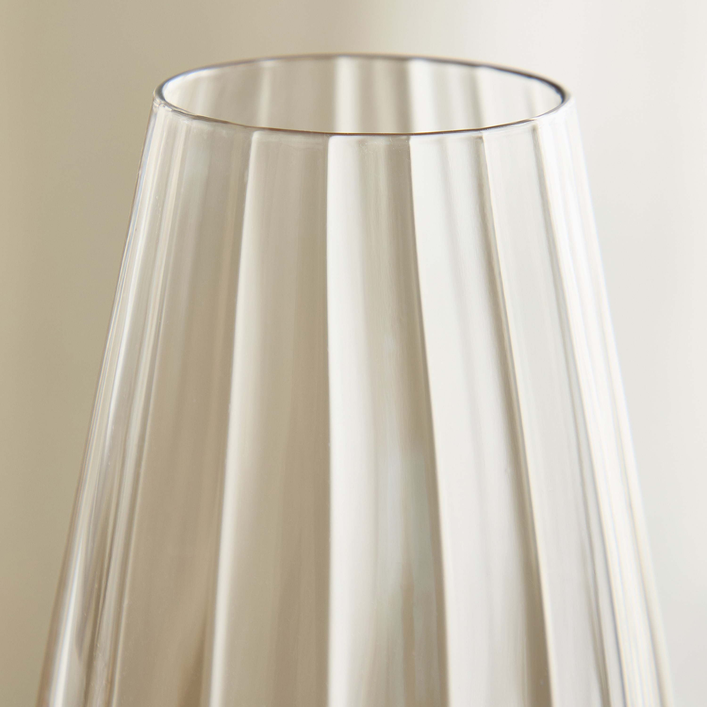 Optical Glass Vase - 15x25 cm-hbxbedroom-decorandaccessories-vases-image-3
