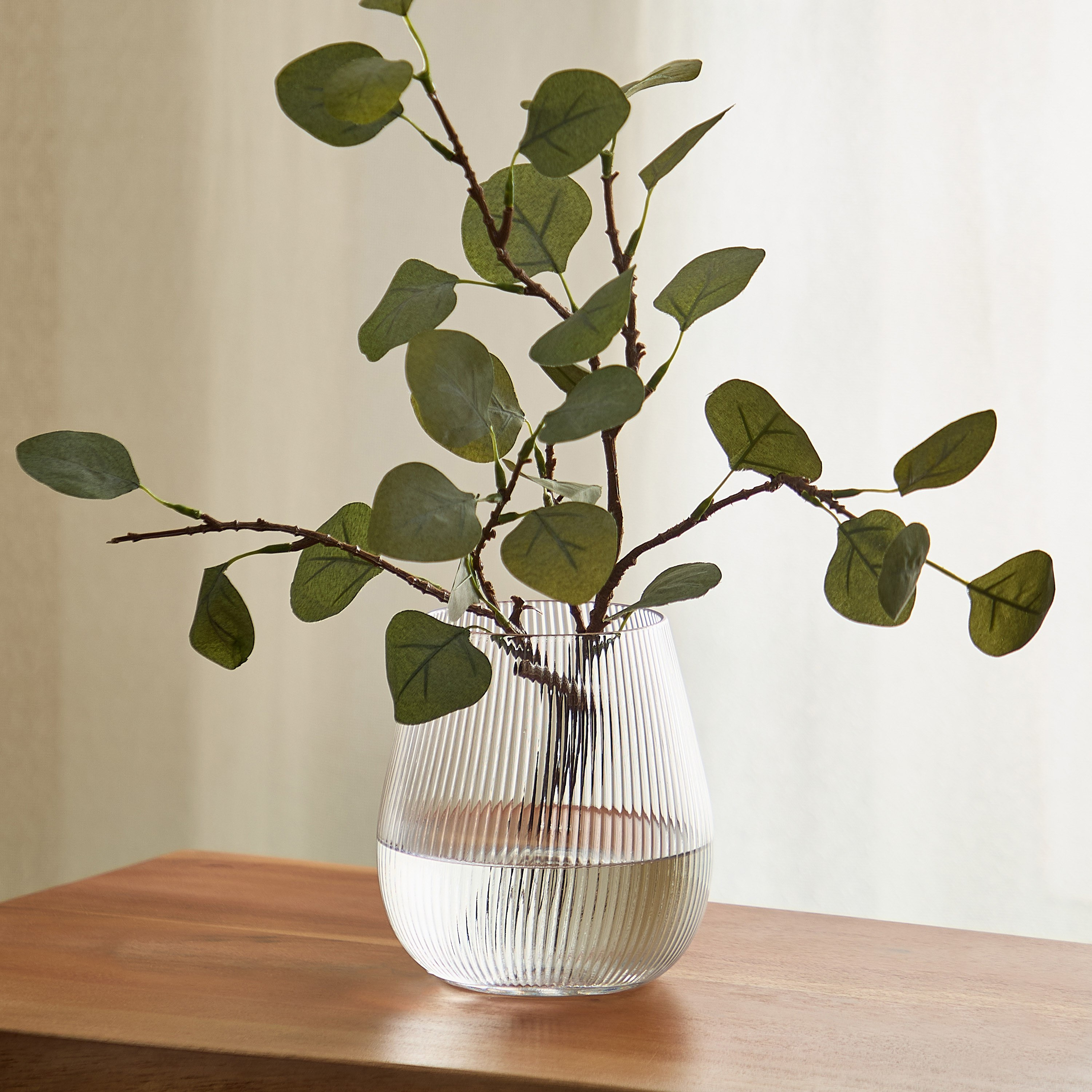 مزهرية زجاج شفافة مضلعة من أتلانتا - 14x15.5 سم-hbxbedroom-decorandaccessories-vases-image-1