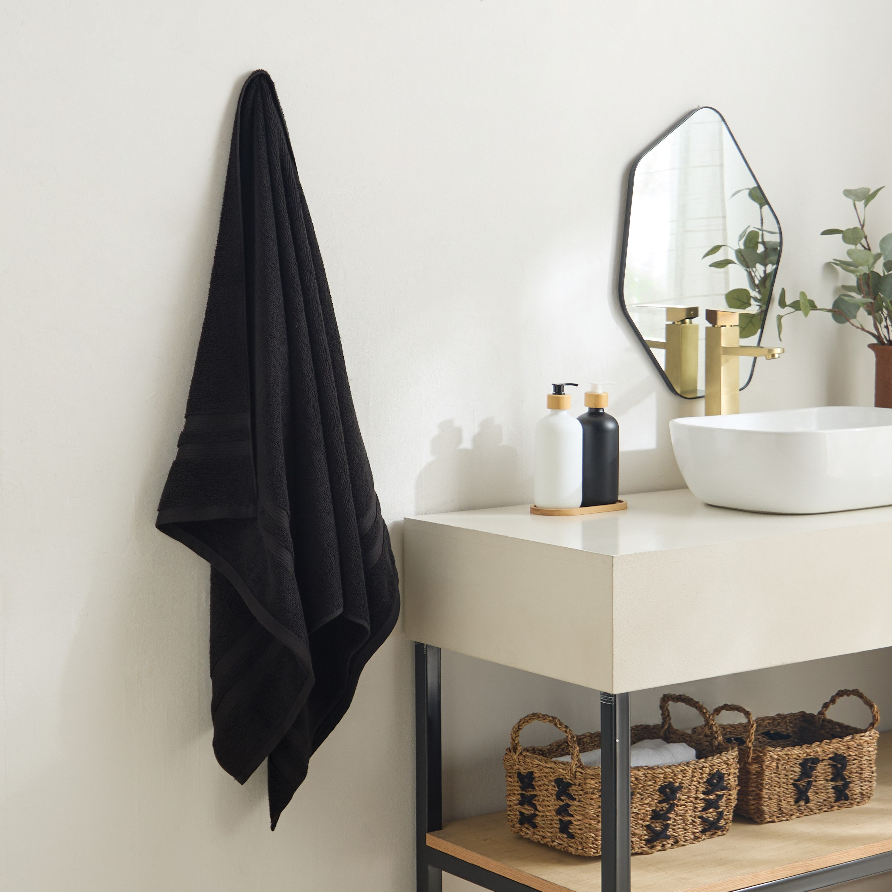 منشفة حمام من أكسيس - 76x133 سم-hbxbathroom-bathroomtextiles-image-4