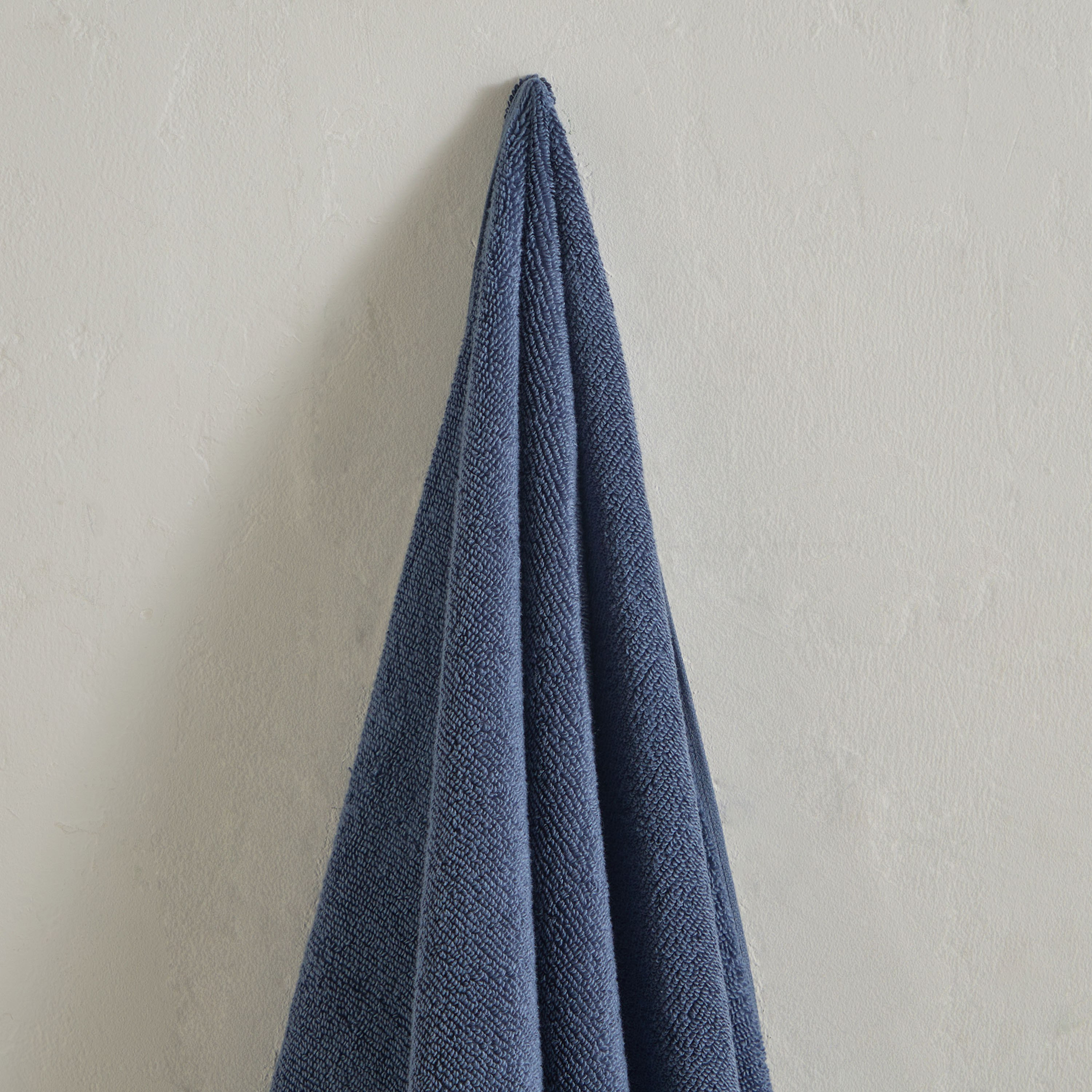 منشفة حمام من أكسيس - 76x154 سم-hbxbathroom-bathroomtextiles-image-2