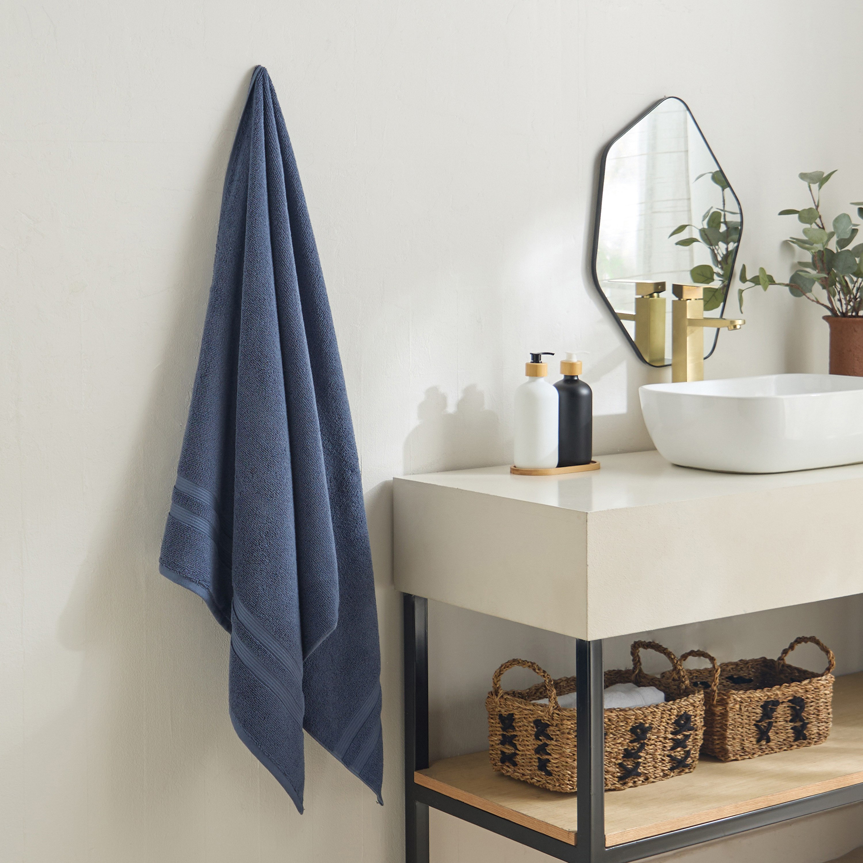 منشفة حمام من أكسيس - 76x154 سم-hbxbathroom-bathroomtextiles-image-4