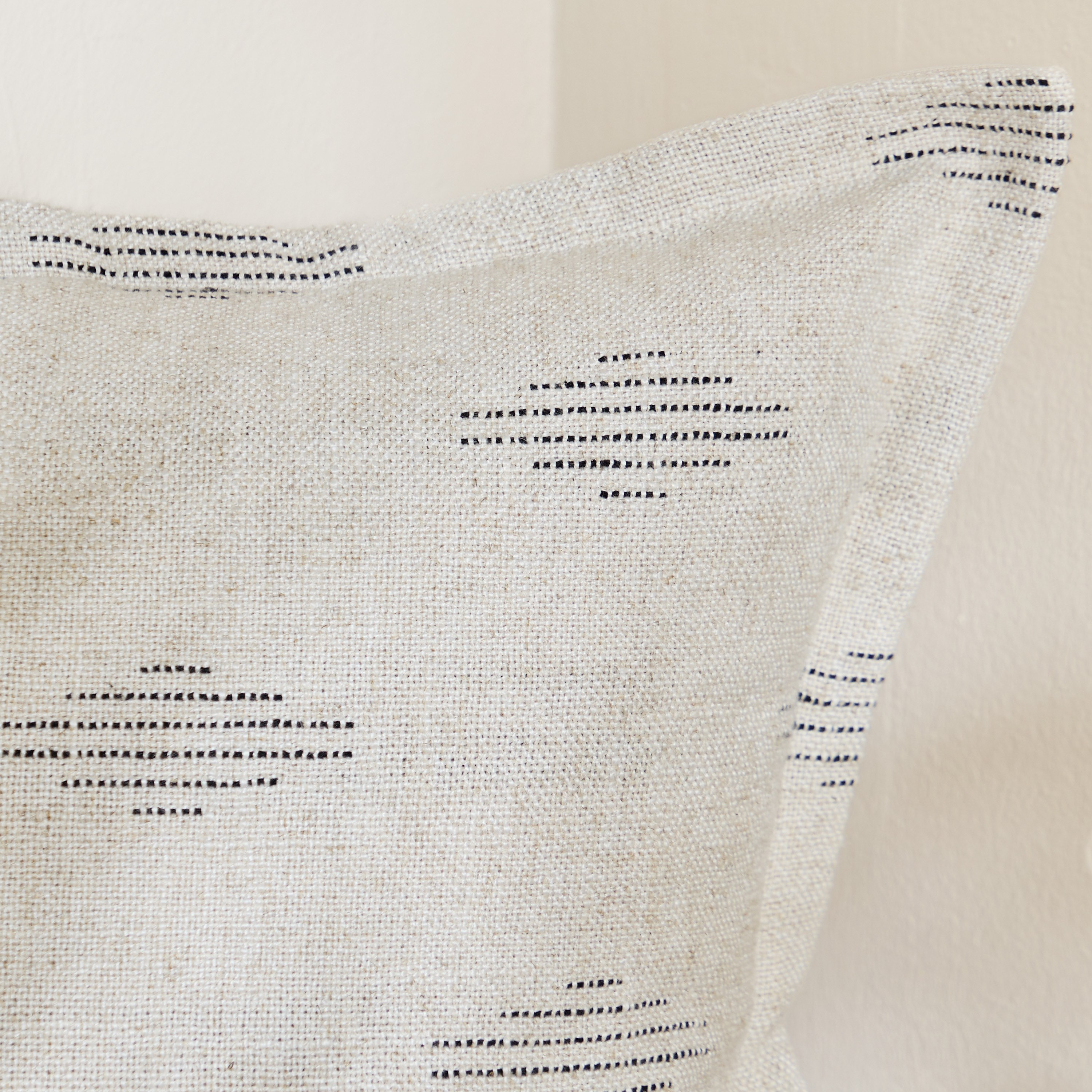 Cozy Duo 2-Piece Diamond Filled Cushion Set - 50x50 cm-hbxhomeware-hbxbedroom-image-3