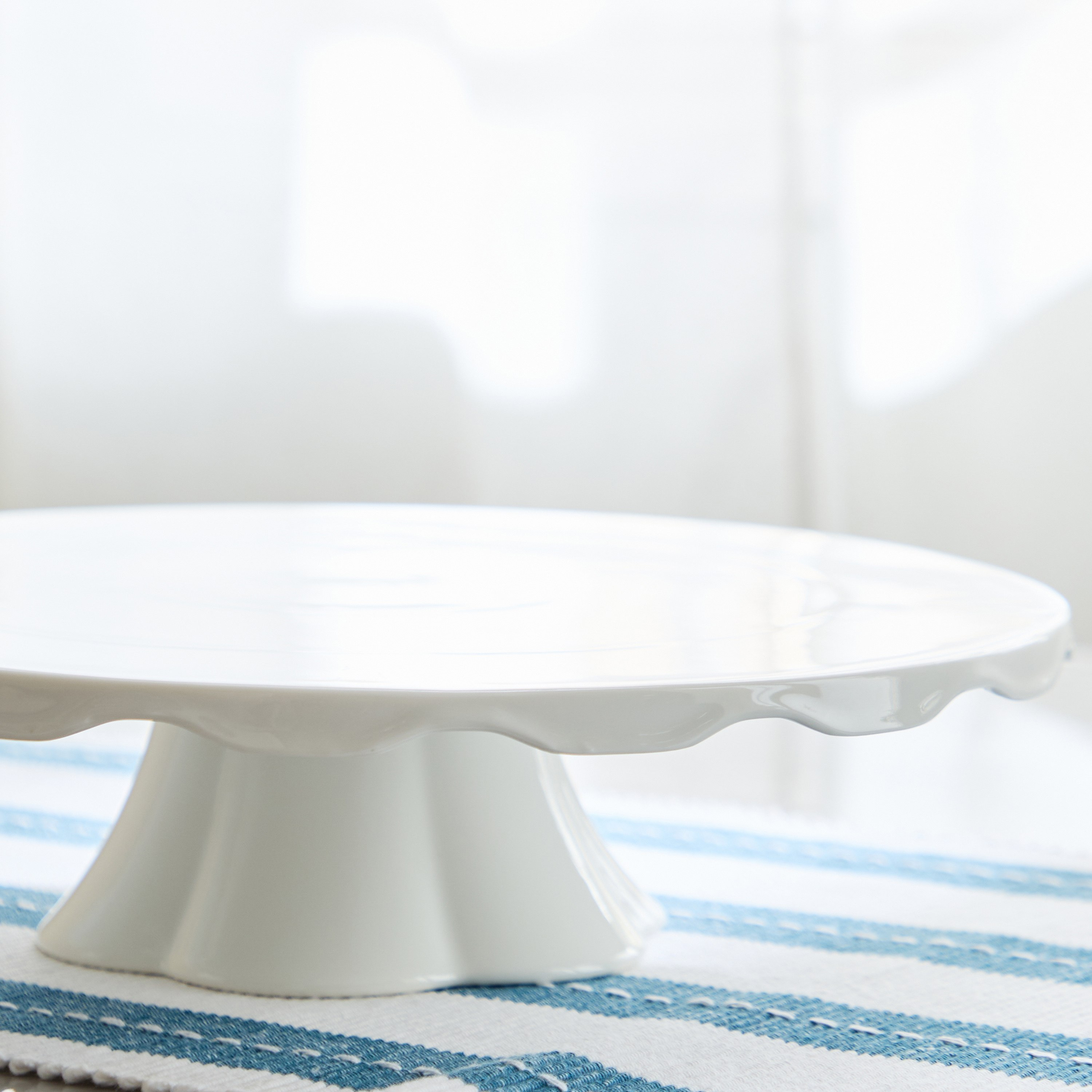 Supreme Cake Platter - 31.5x31.5x7.7 cm-hbxdecorandfurnishings-tabletop-serveware-image-3