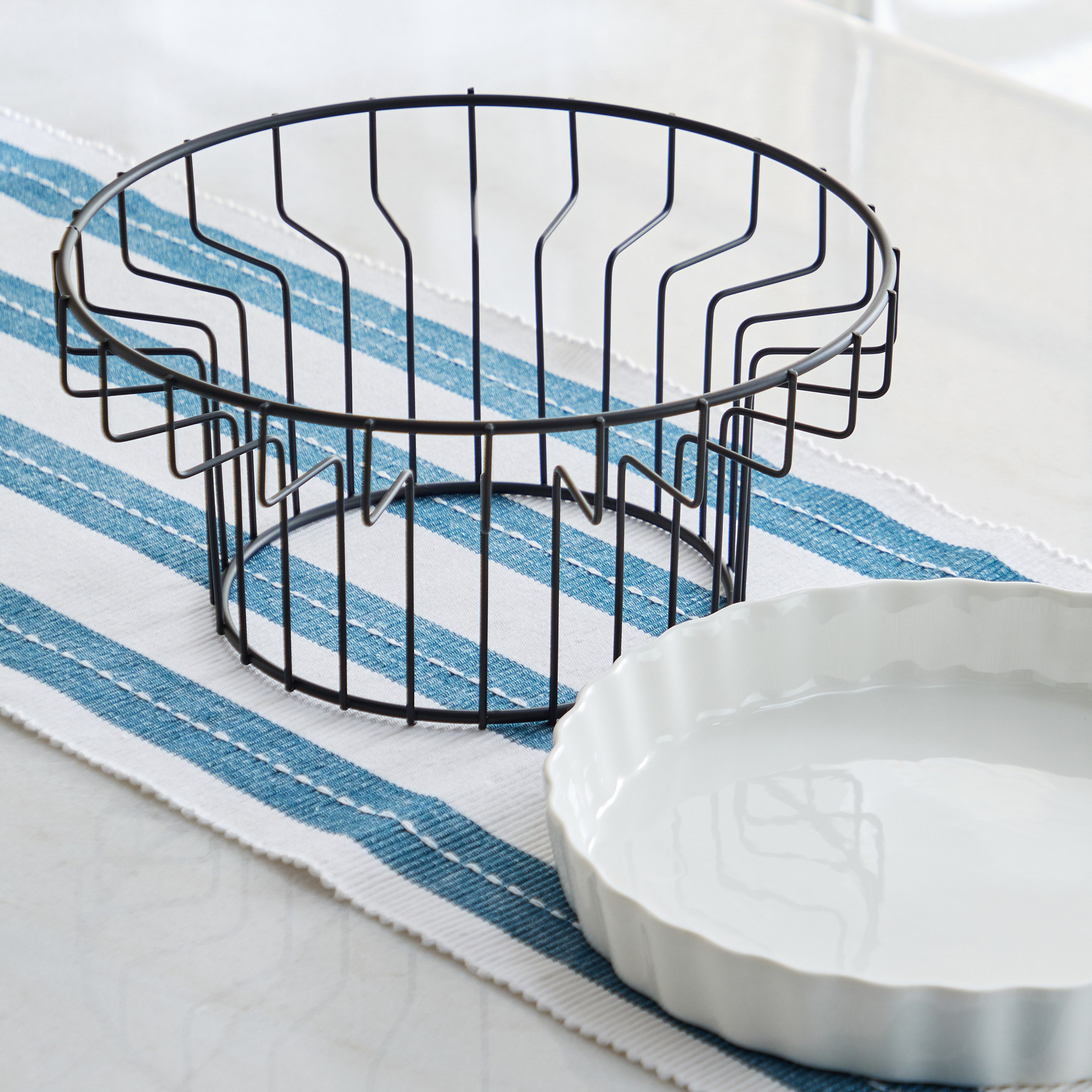 Supreme Serving Dish with Stand - 26 cm-hbxdecorandfurnishings-tabletop-serveware-image-3