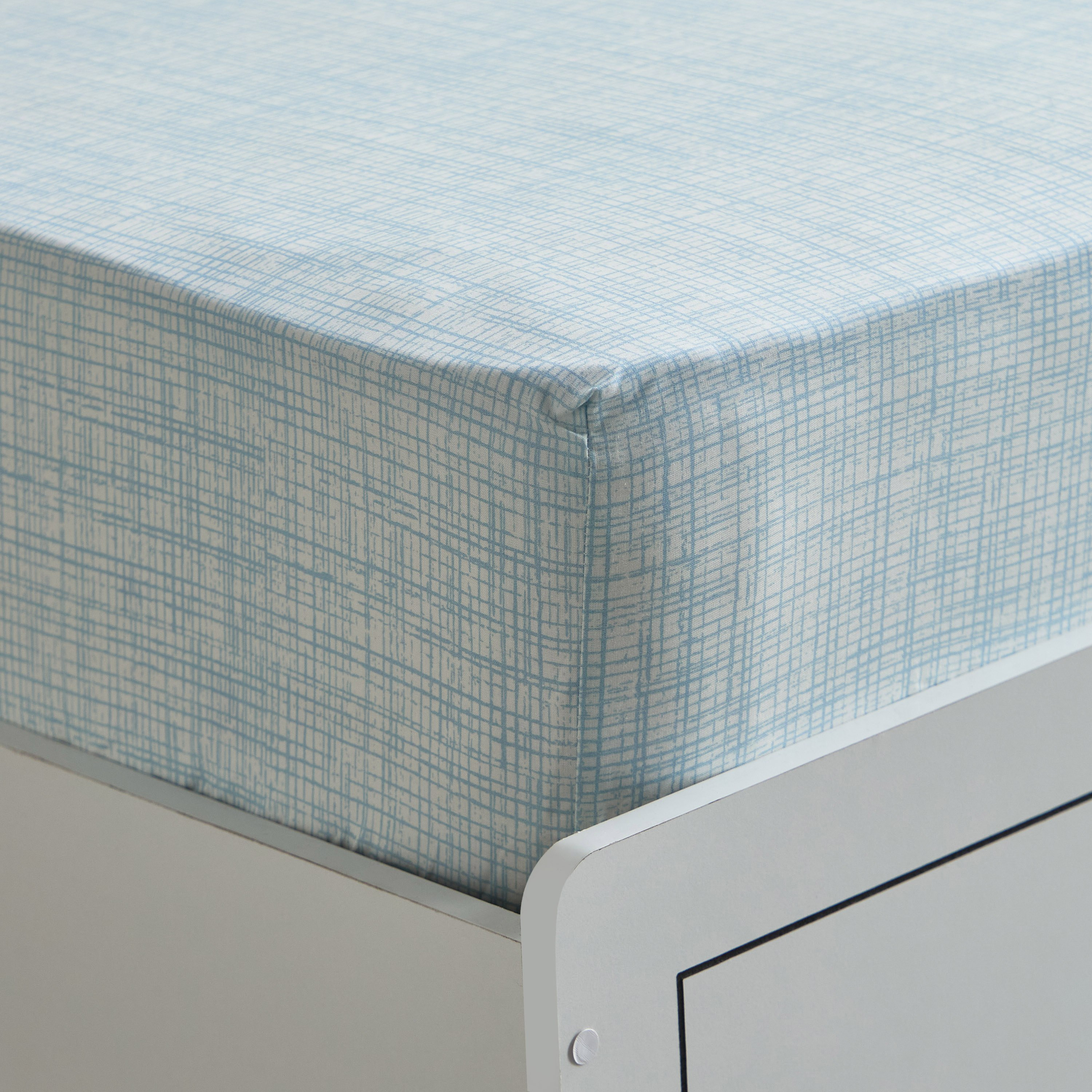 Tom Slumber Criss Cross Single Cotton Fitted Sheet - 90x200+25 cm-hbxhomeware-hbxkidsandyouth-image-4