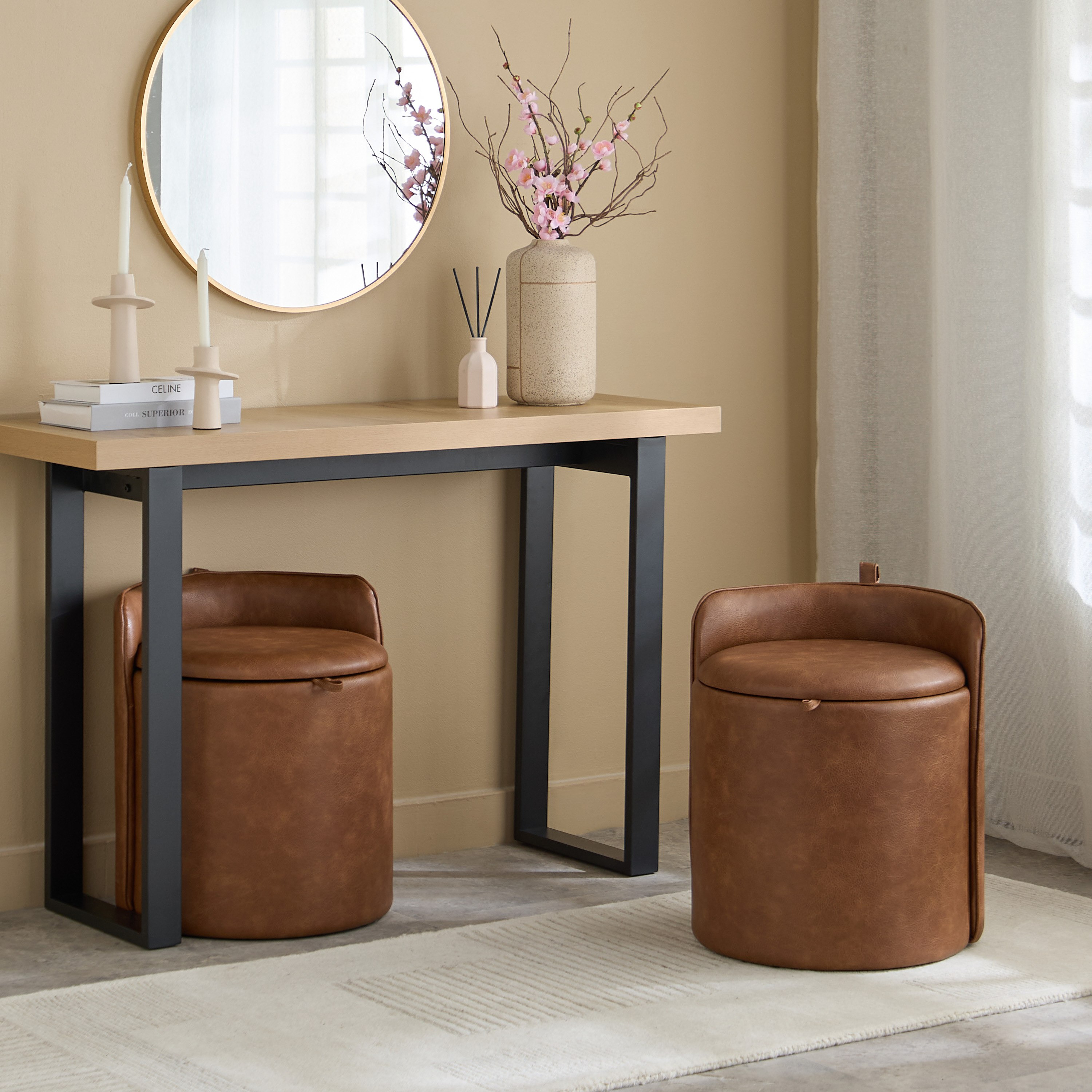 مسند قدم جلد الصناعي مع وحدة تخزين من دانيا-hbxlivingroom-sofasandarmchairs-ottomansandfootstools-image-9